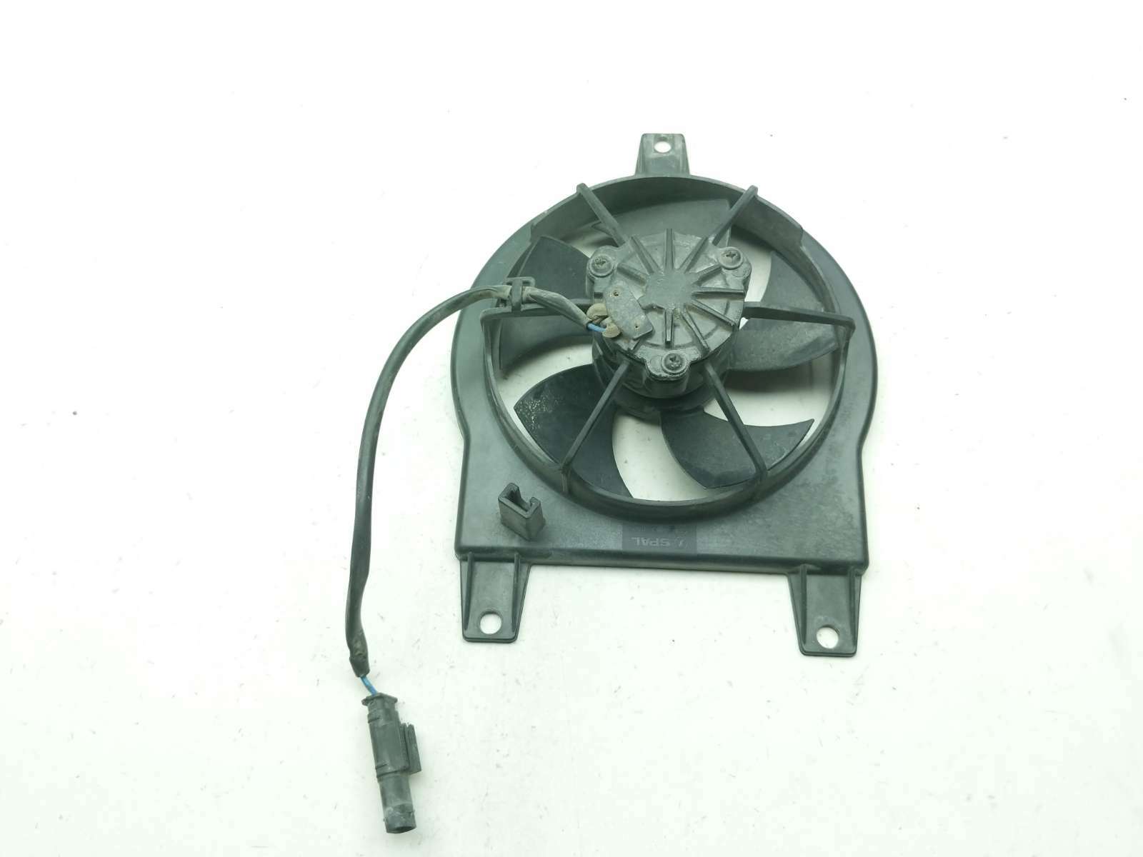 13-17 BMW F700GS F700 GS Radiator Cooling Fan 8528880