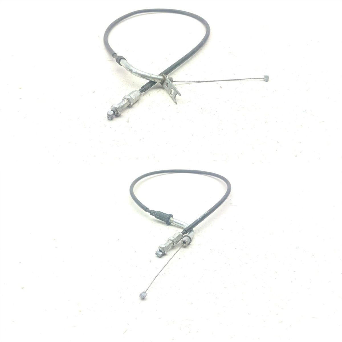 07 08 Suzuki GSXR 1000 Throttle Cable Lines