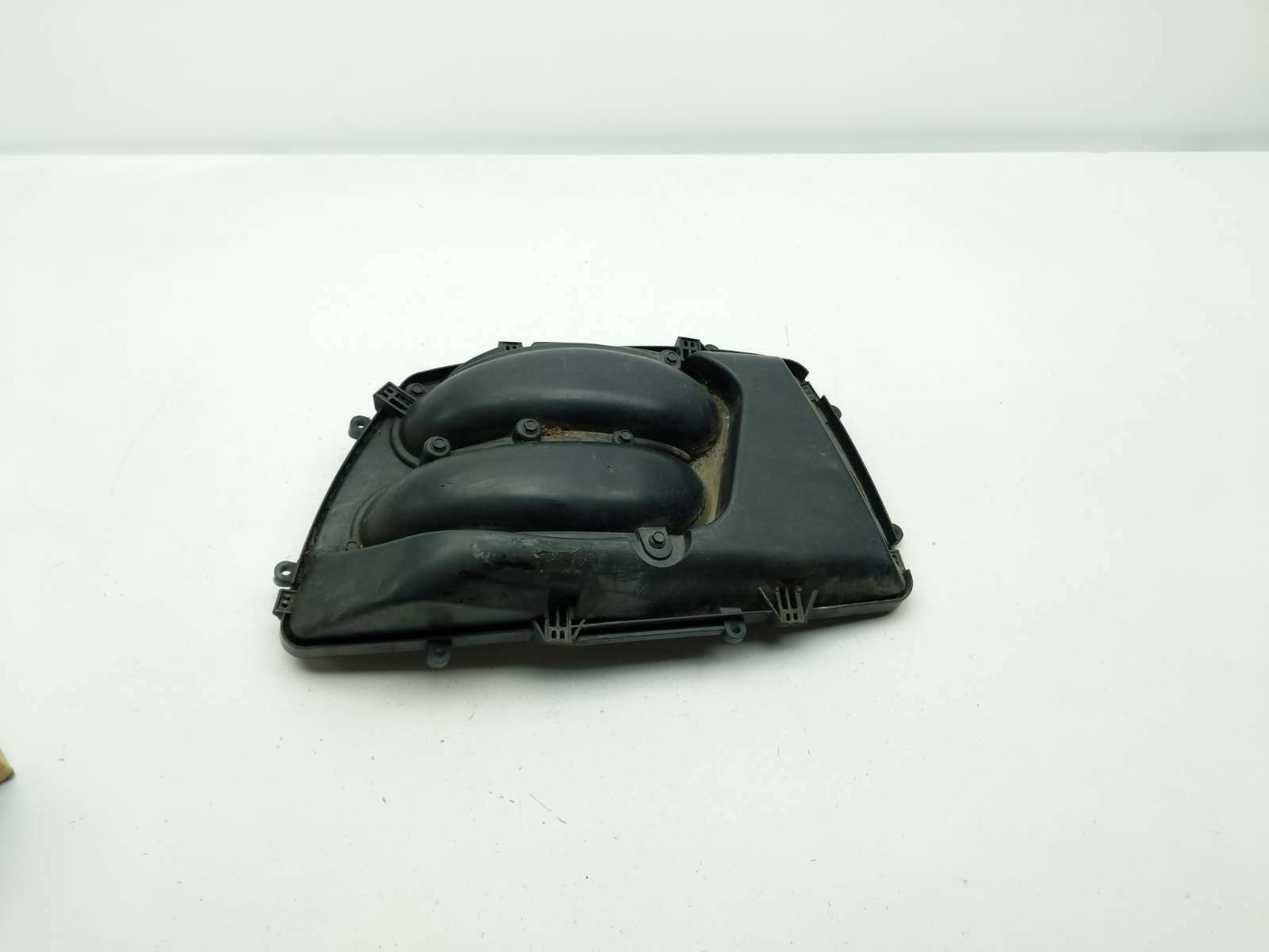 12 Can Am Spyder RT-S SE5 Air Tube Intake Cover 707800468