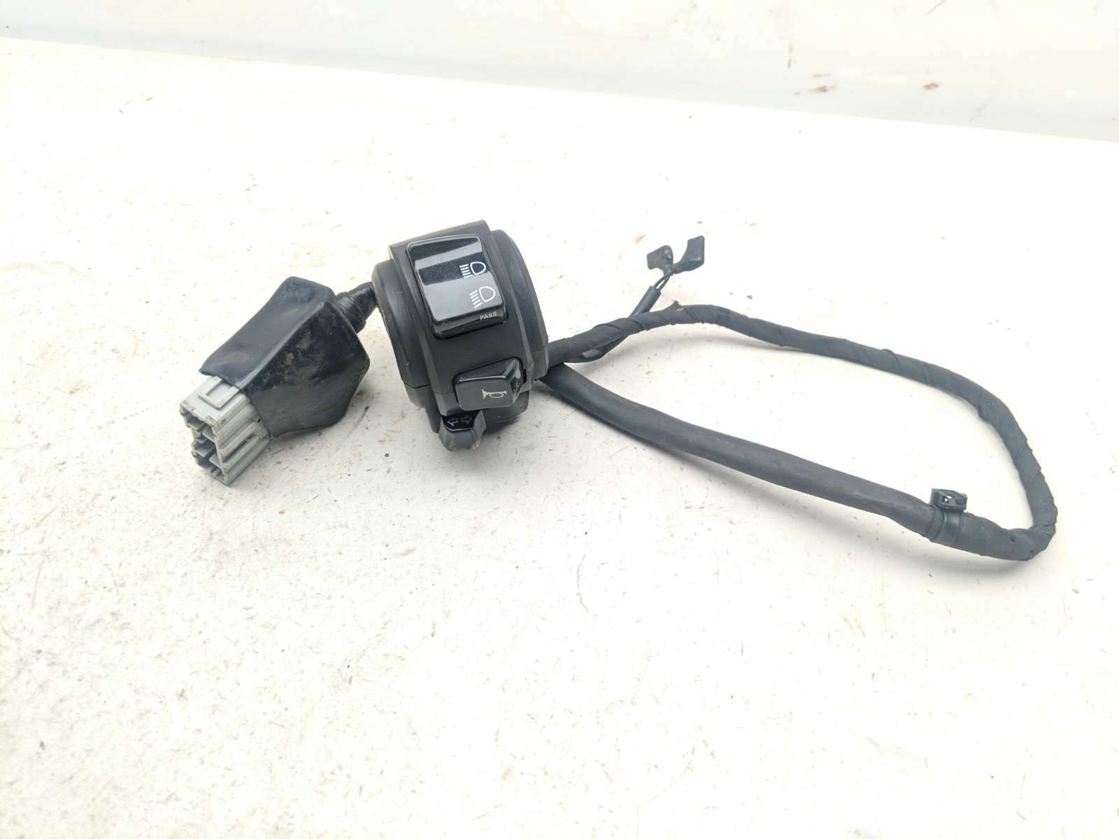 21 Honda Rebel CMX 300 Left Handle Bar Control Switch