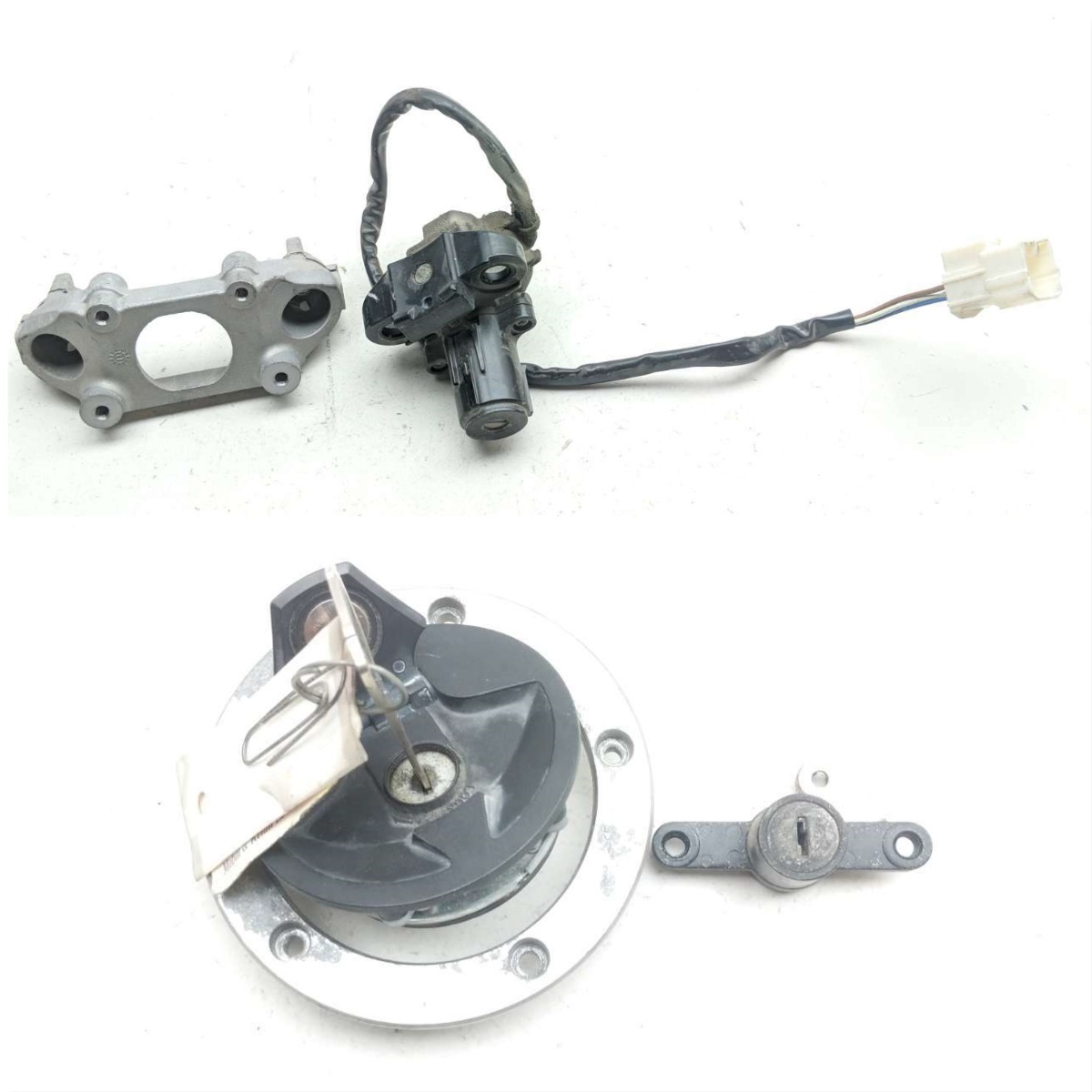 12 Kawasaki EX650 Ninja 650 Lock Set Ignition Switch W/ Cap Lock Key Cover