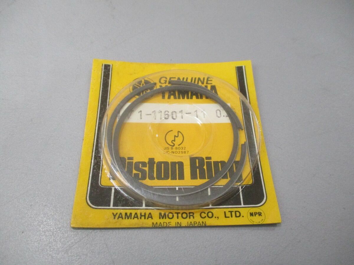 NOS Yamaha Piston Ring Set 0.25 Over YZ80 YZ 80 1981 4V1-11601-11-00 QTY2