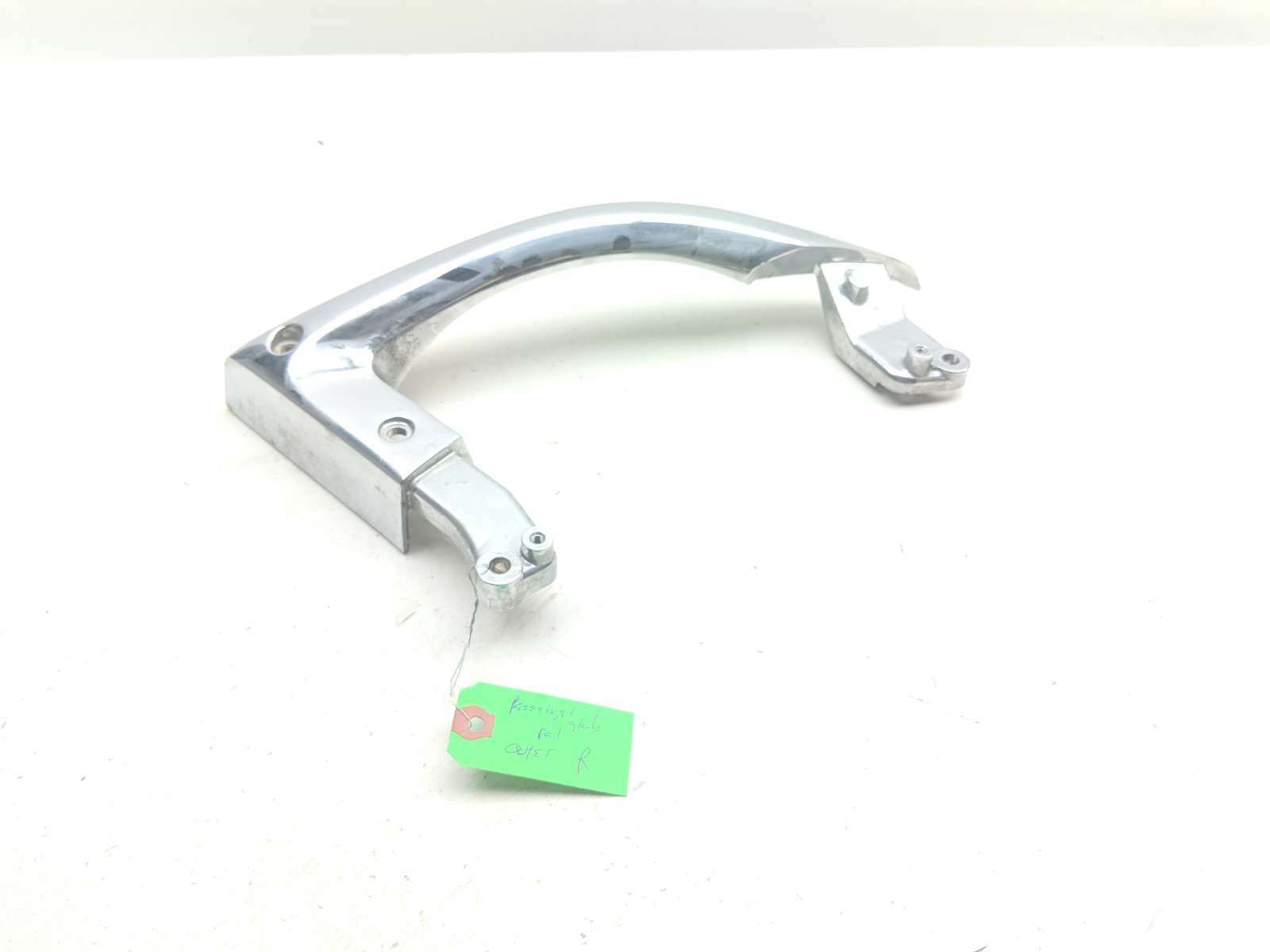 09-15 Kawasaki Vulcan 1700 Nomad VN1700C Right Outer Passenger Grab Rail