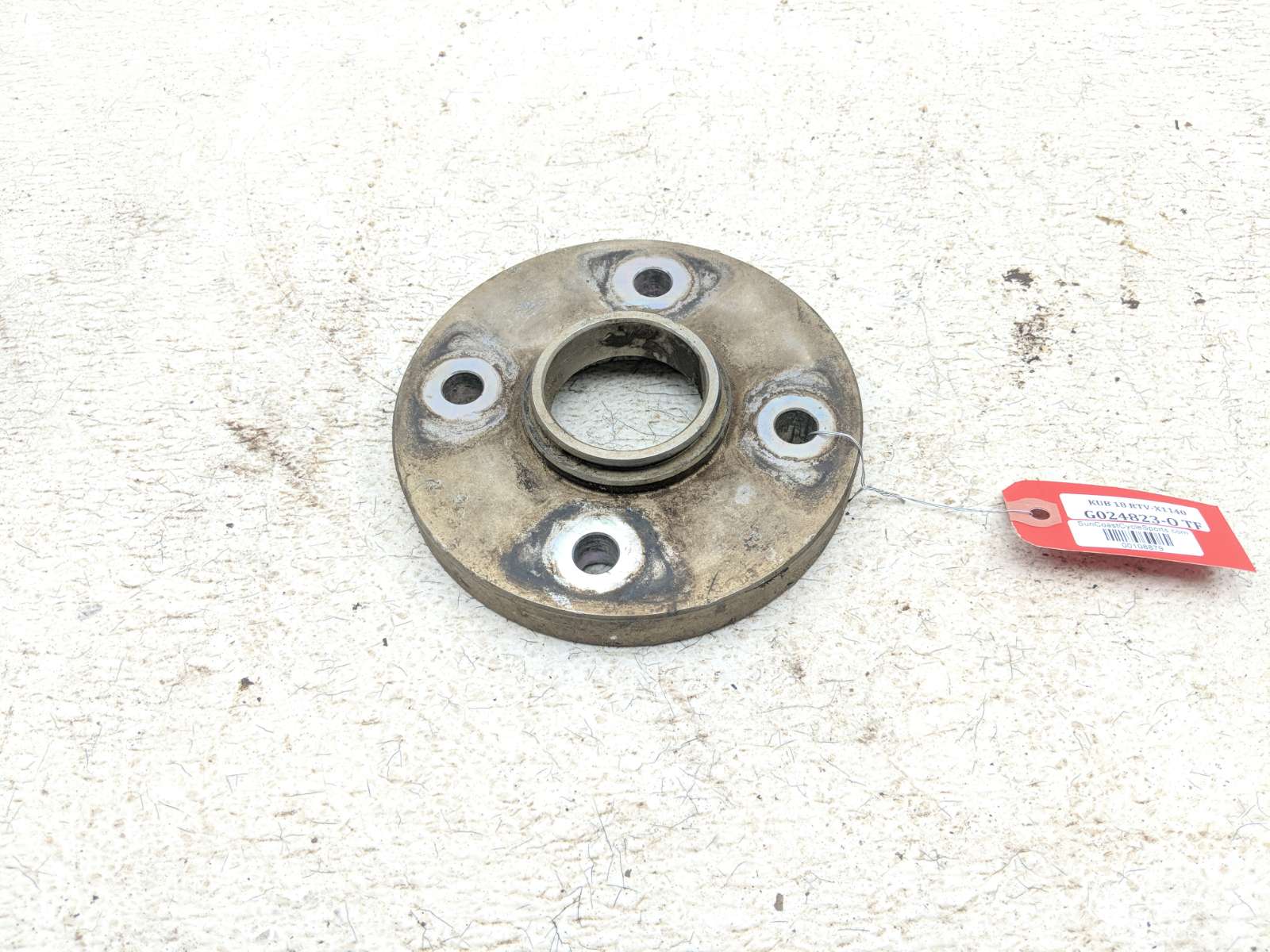 18 Kubota RTV X1140 Rear Right Wheel Axle Spacer K7621-19970