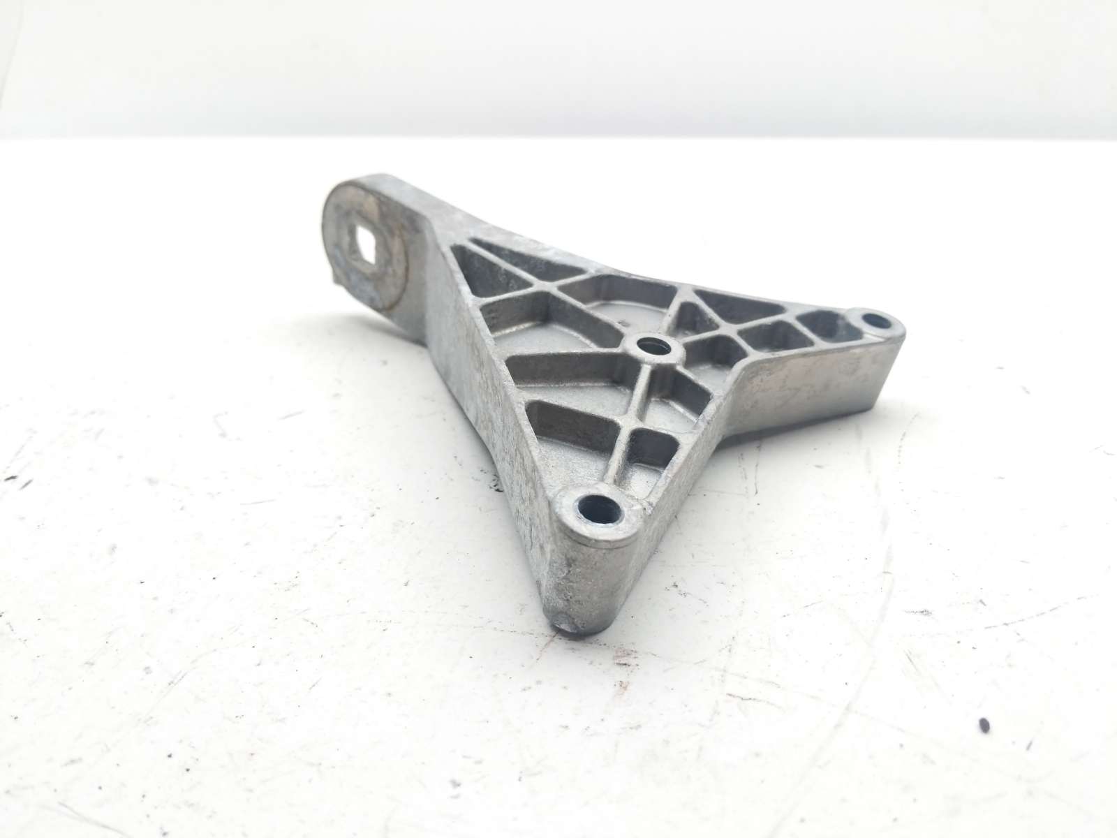 19-21 Can Am Ryker 600 Rear Engine Motor Mount Bracket 911783