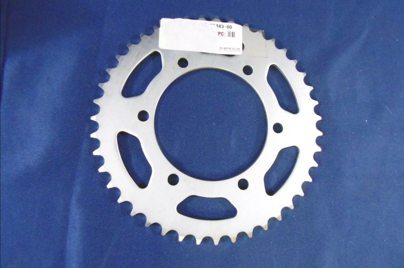 NEW NOS Yamaha SPROCKET,DRIVEN OEM Part# 1WS-25443-00-00