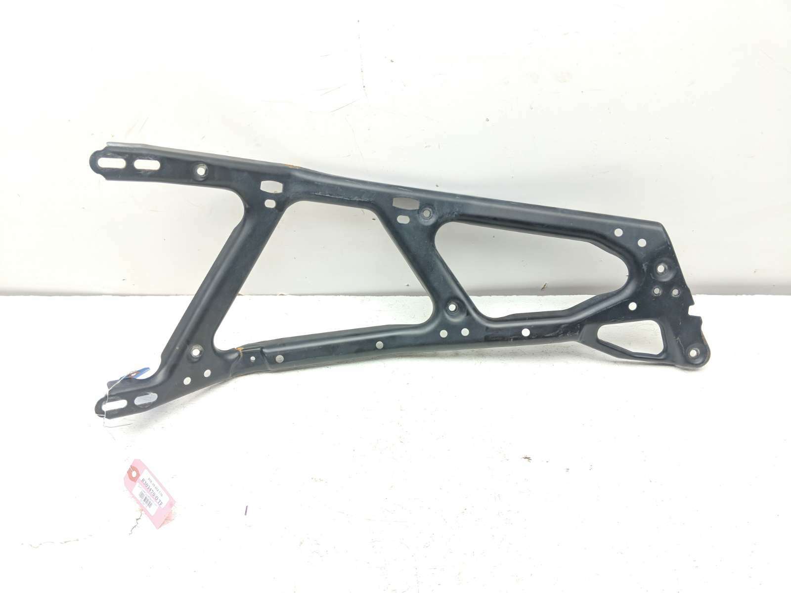 18 19 Polaris Ace 570 Front Right Door Inner Frame Mount Bracket
