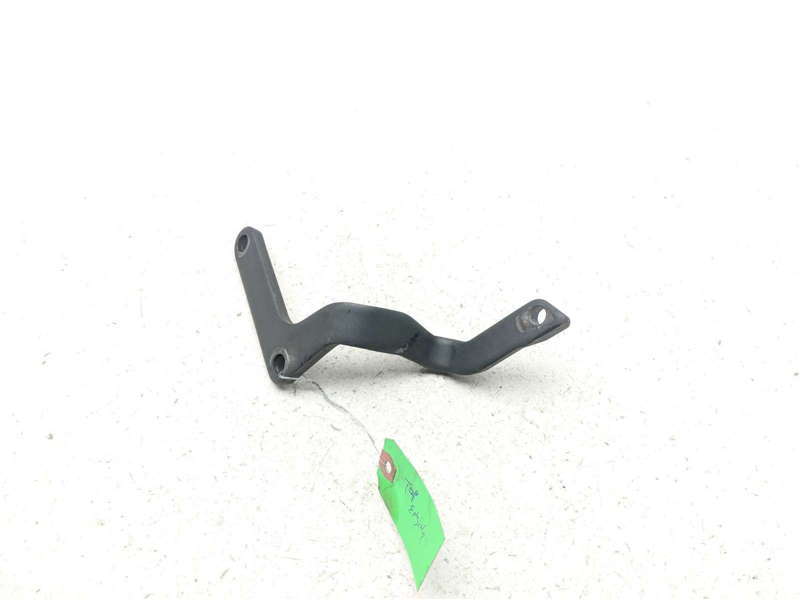 19 Kawasaki VN1700 Vulcan Vaquero 1700 Top Engine Motor  Mount Bracket Holder