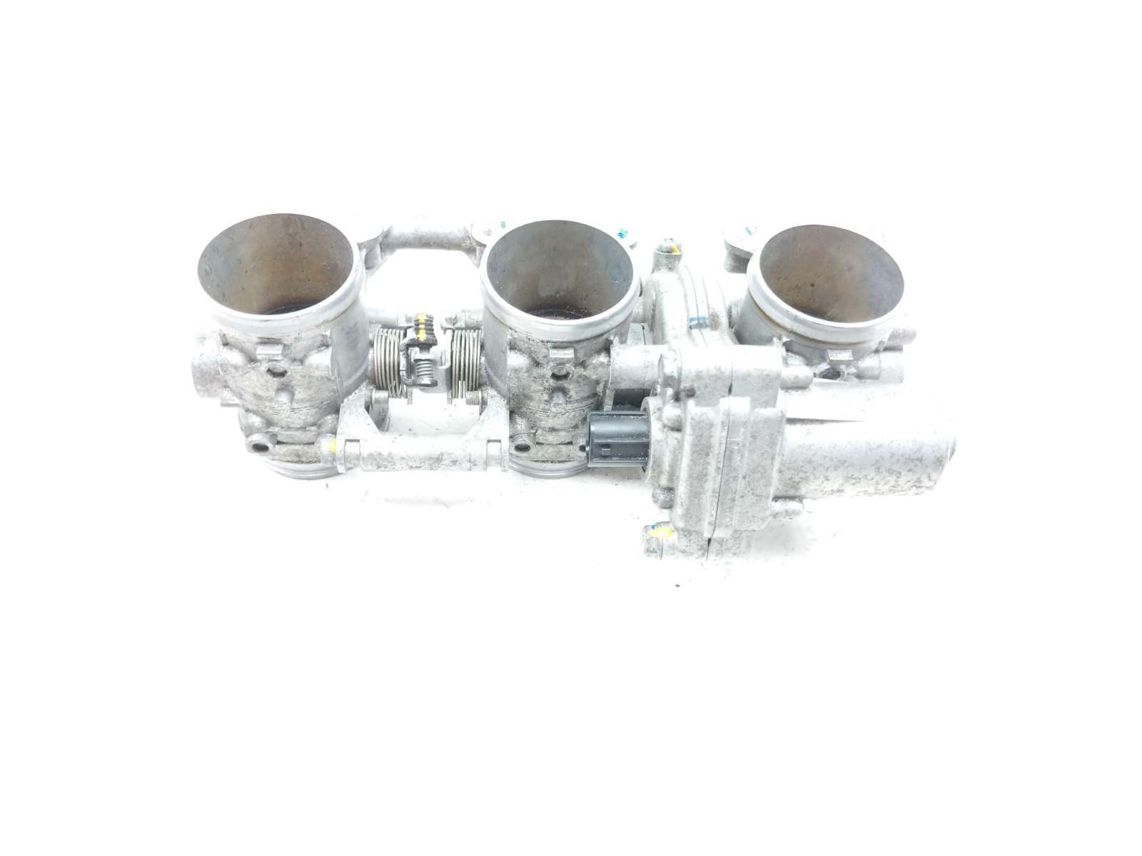 13-16 Triumph Trophy 1200 SE Throttle Body Bodies