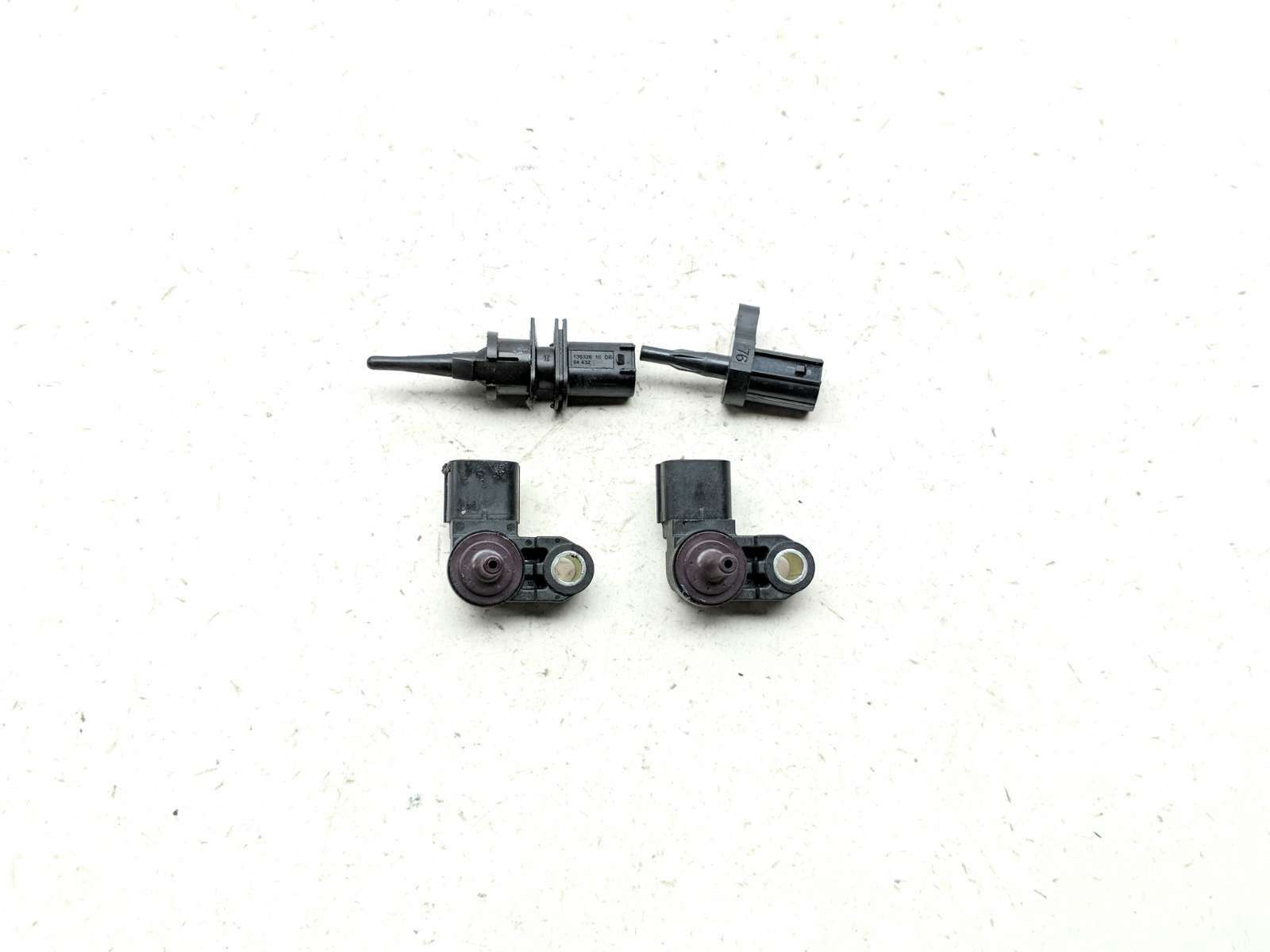22 Triumph Street Twin Temp Sensor MAP MAF Mass Air Flow Pressure Sensor