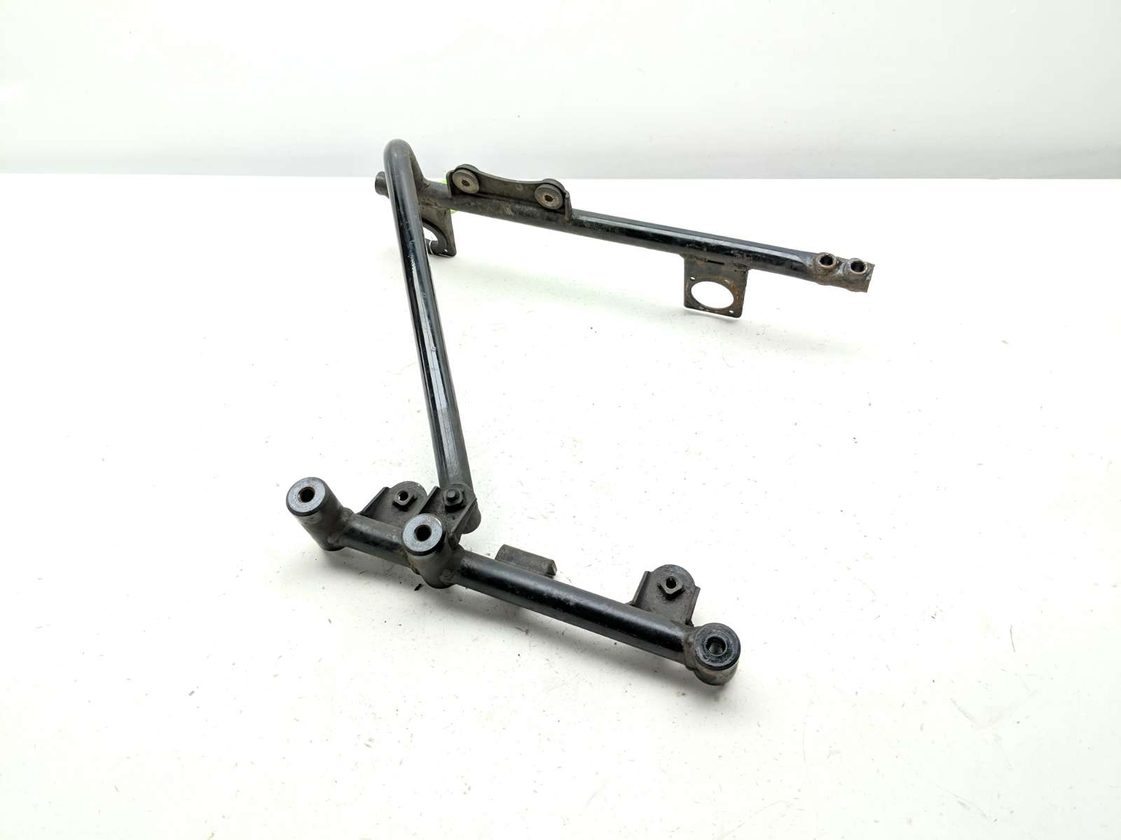 98-04 Kawasaki VN1500 G Vulcan Nomad Left Saddle Bag Luggage Case Mount Bracket