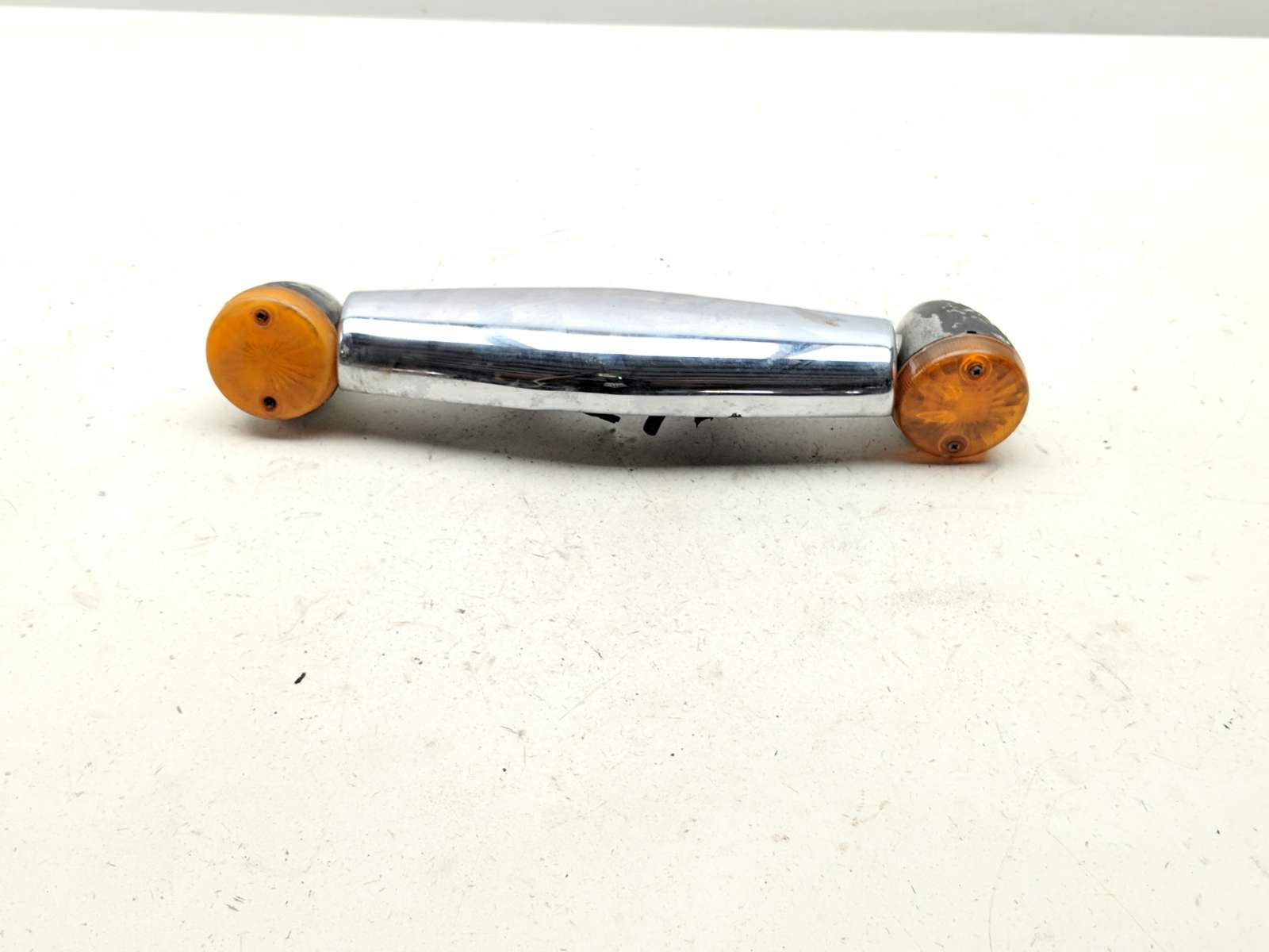 98-04 Kawasaki VN1500 G Vulcan Nomad Rear Turn Signal Light Bar