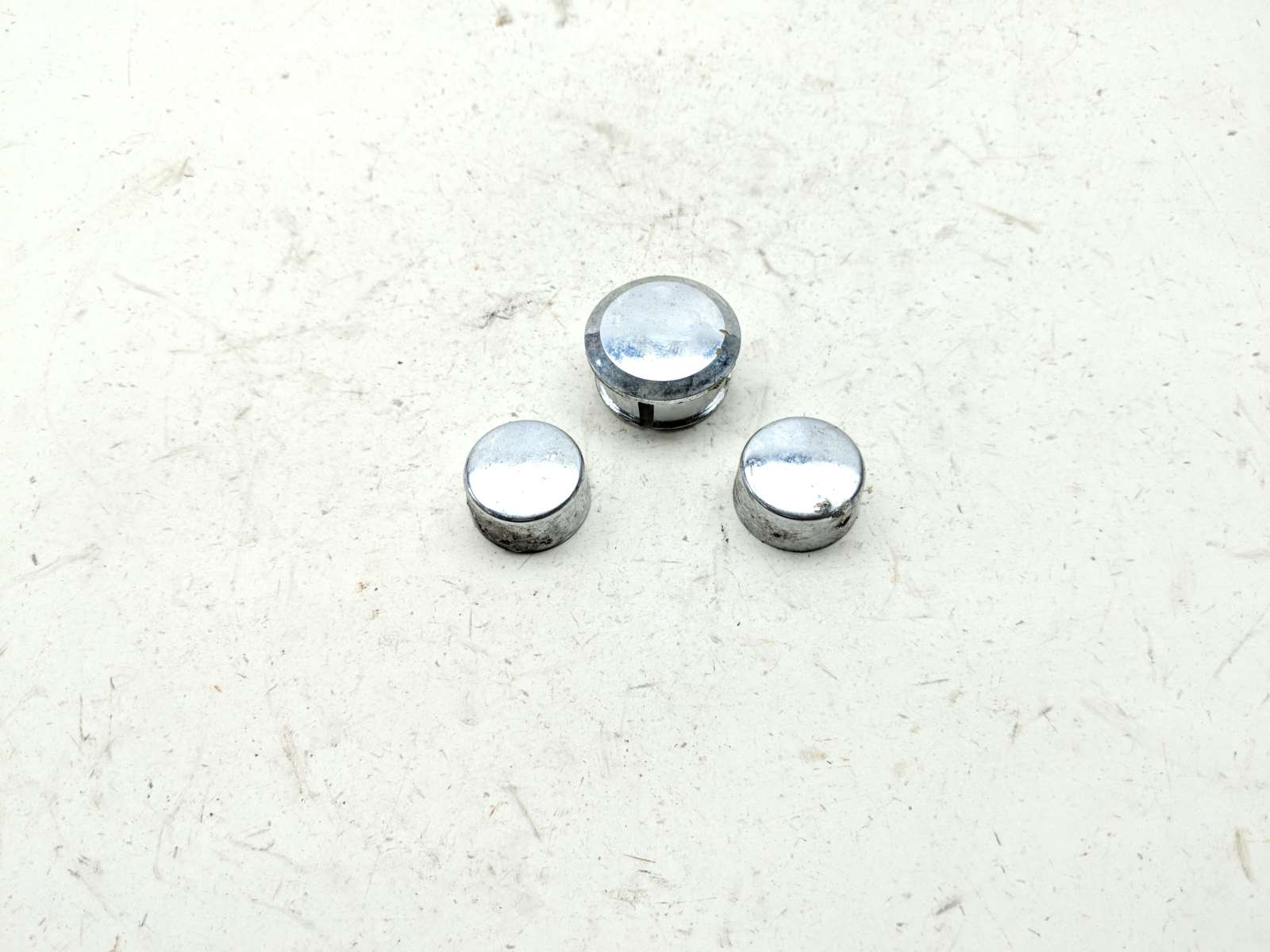 98-04 Kawasaki VN1500 G Vulcan Nomad Rear Swing Arm Pivot Bolt Covers