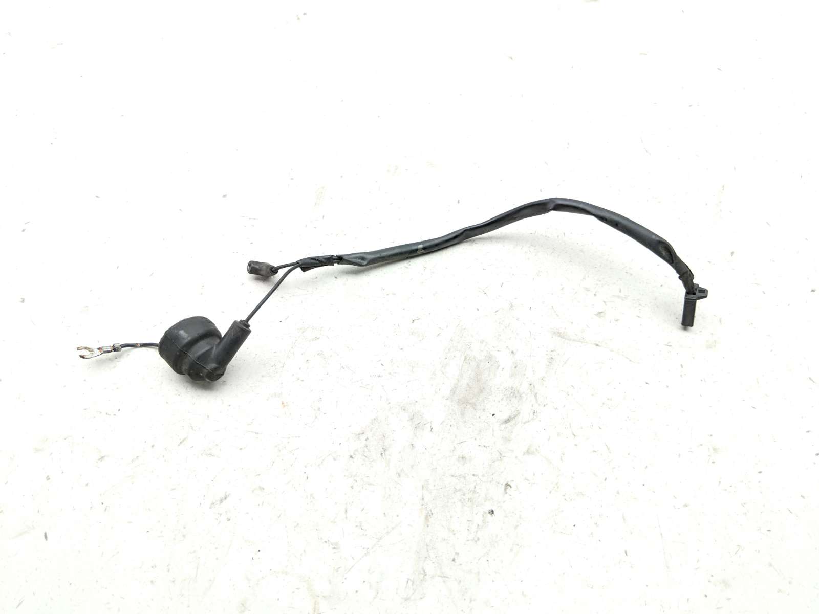 98-04 Kawasaki VN1500 G Vulcan Nomad Engine Motor Oil Pressure Sensor Switch