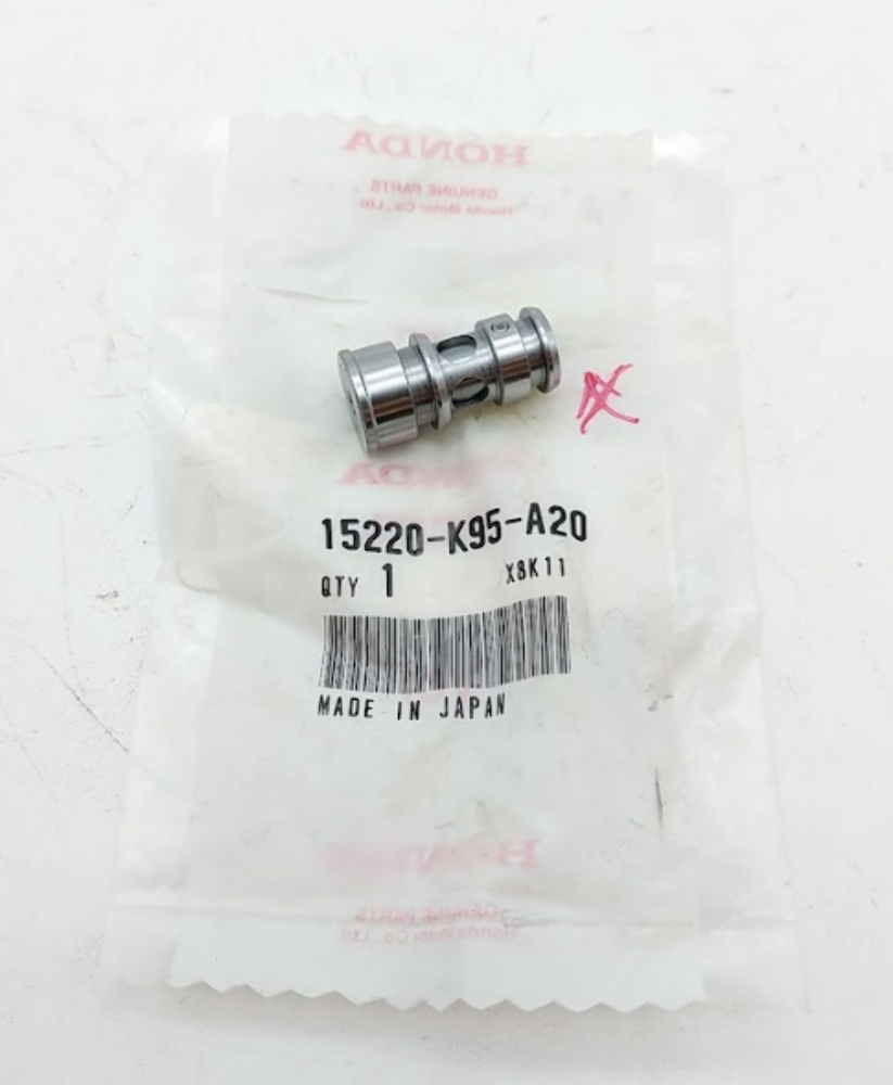 HONDA NEW OEM VALVE ASSY. RELIEF 15220-K95-A20