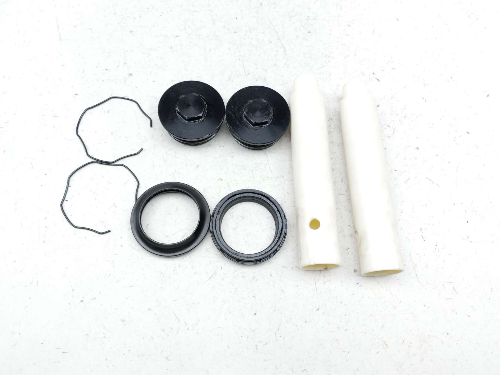 17-21 Suzuki M109R BOSS VZ1800 Front Forks Suspension Inner Seal Gaskets