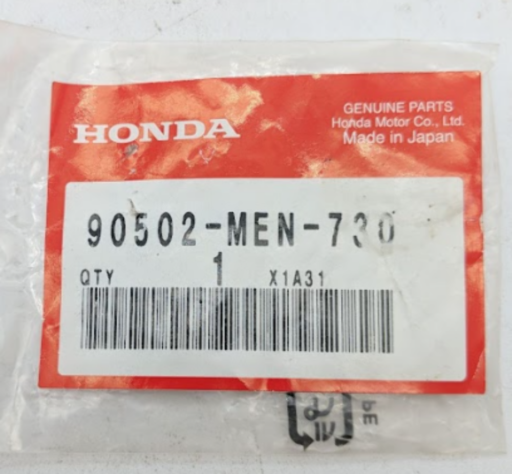 HONDA NEW OEM COLLAR RR. FENDER 90502-MEN-730 QTY 2