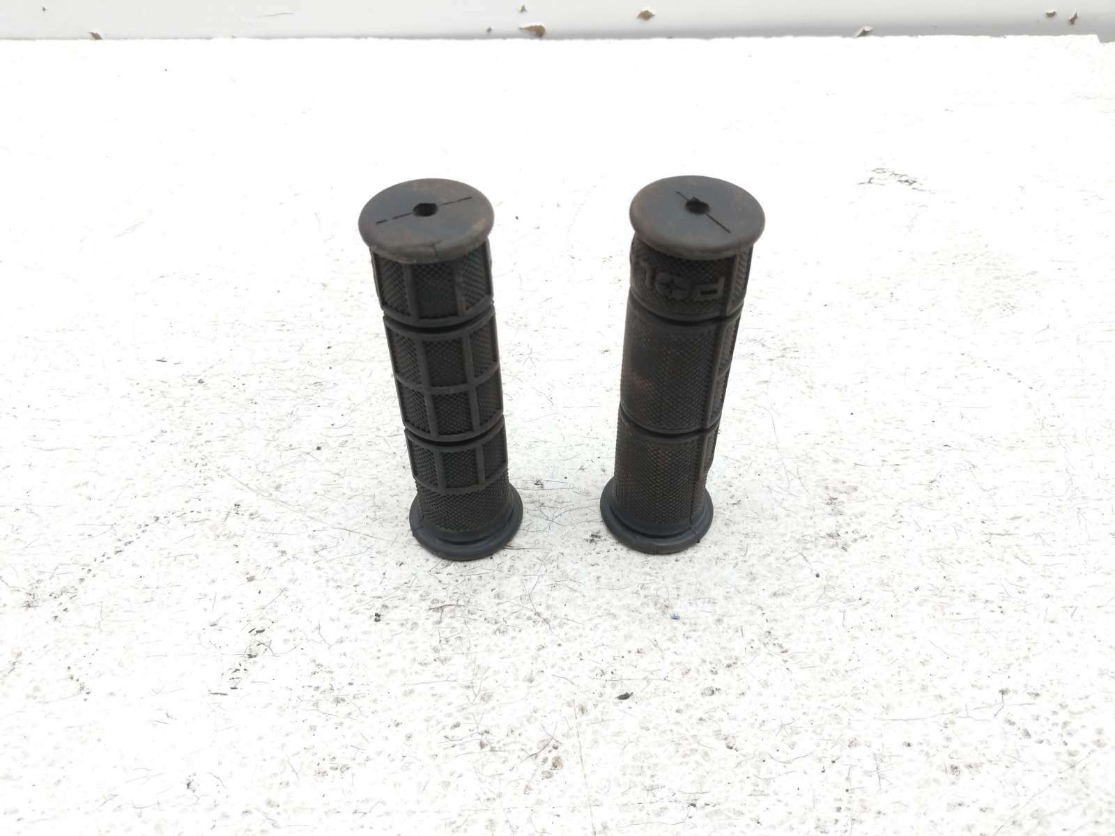 20 Polaris Sportsman 850 High Lifter Front Handlebar Grips
