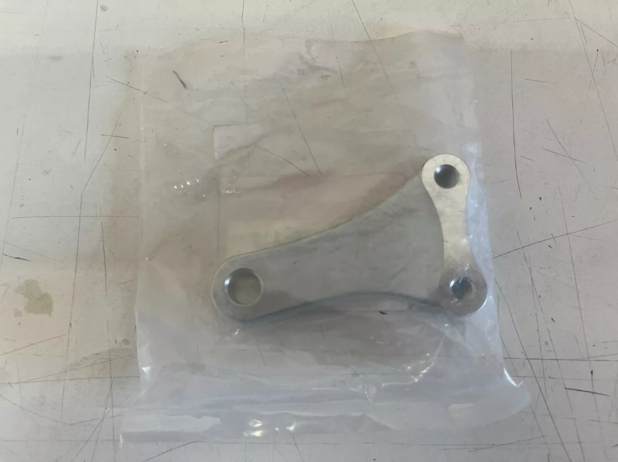 OEM 2017-2018 HONDA CRF450R/CRF450RX LEFT SIDE ENGINE MOUNT HANGER 50408-MKE-A10