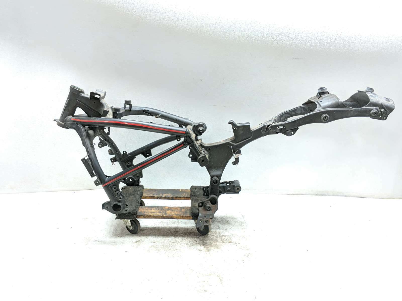 15-19 Kawasaki EN650 Vulcan S Main Frame Chassis STRAIGHT SLVG