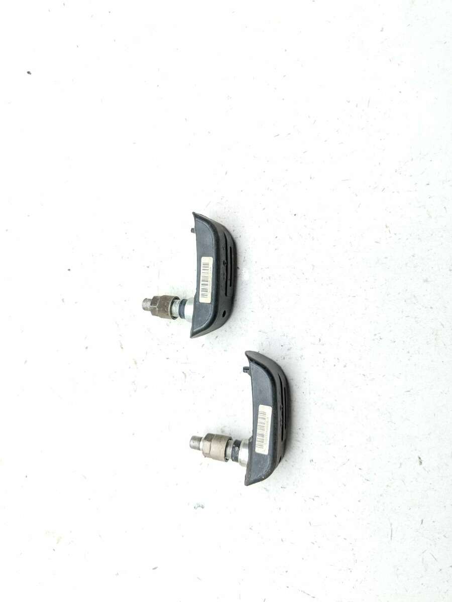 05-08 BMW R1200GS TPMS Tire Pressure Monitors Set Pair