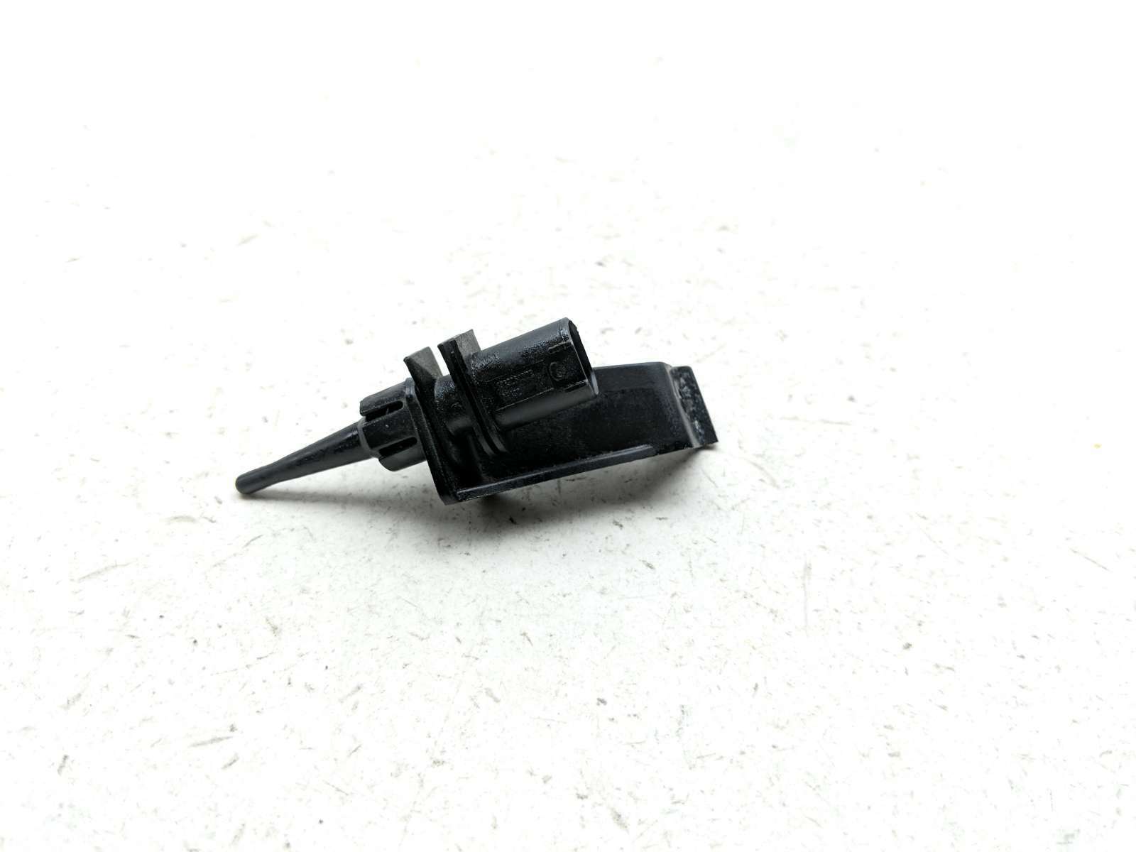 05-08 BMW R1200GS Temp Temperature Sensor w/ Bracket