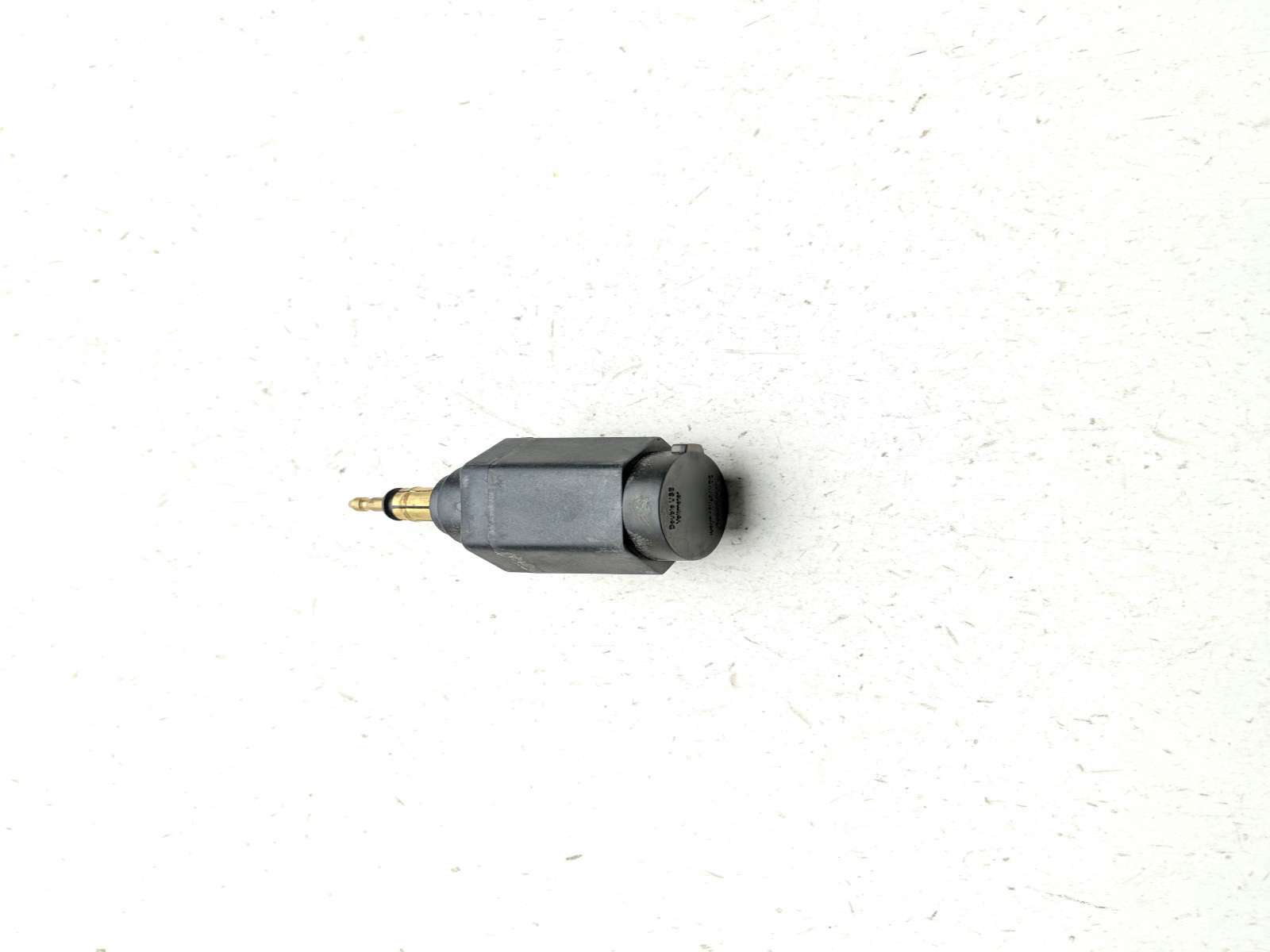 05-08 BMW R1200GS USB Power Outlet Socket Adapter