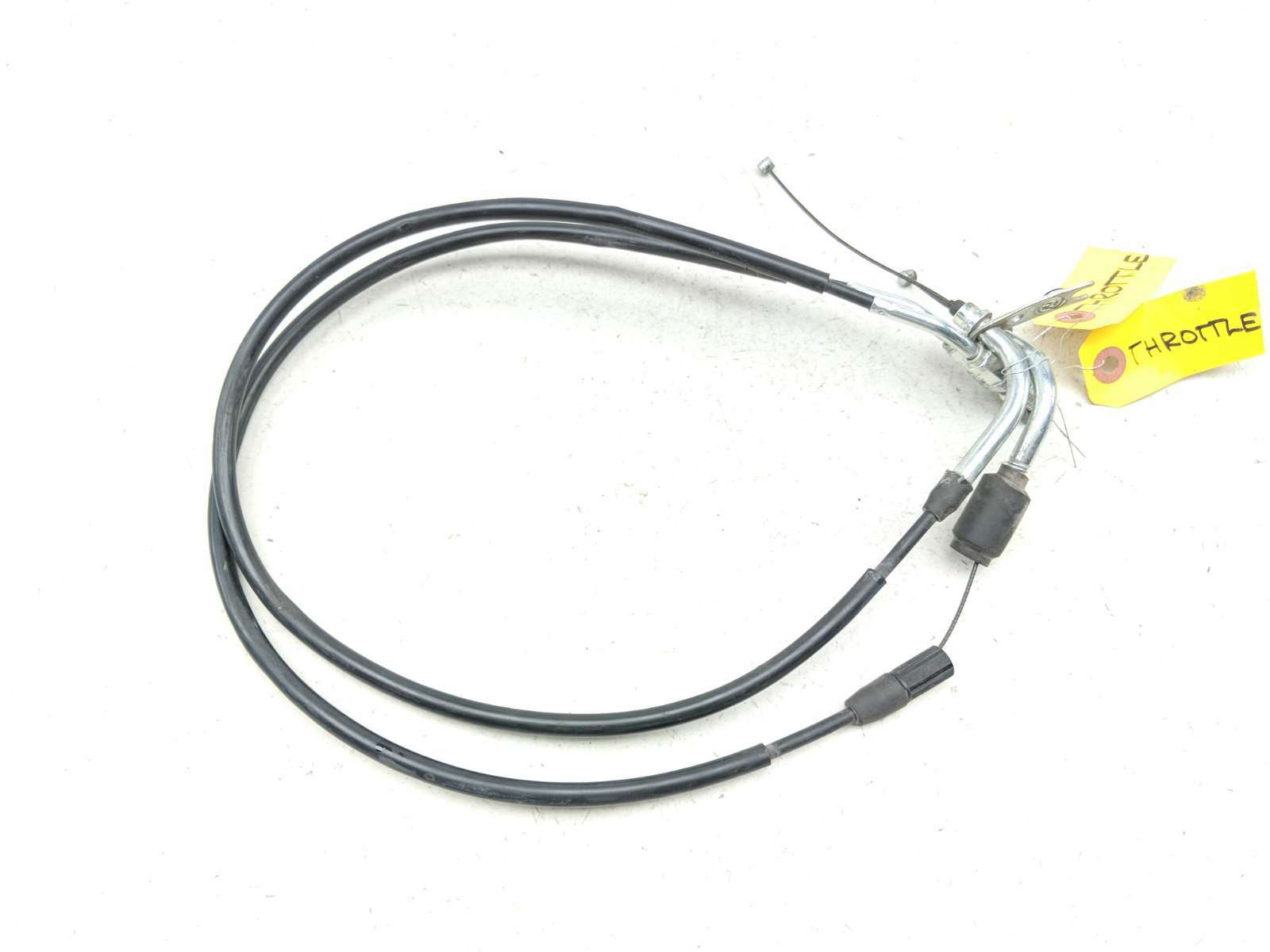 08-18 Suzuki Hayabusa GSX1300R Throttle Cable Lines