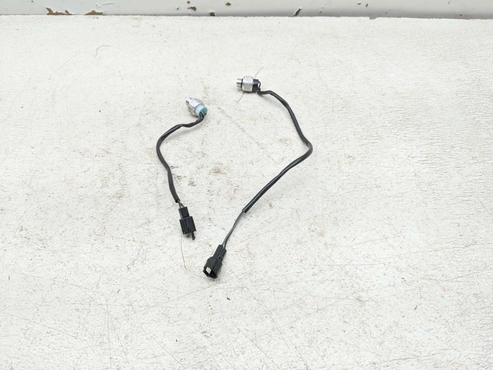 00-24 Suzuki DRZ400SM DRZ 400 Oil Pressure Sensors