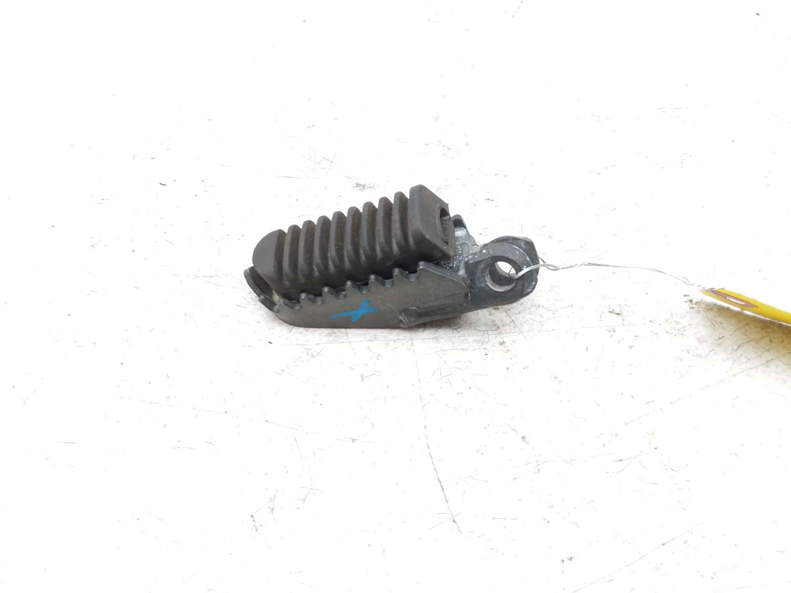 00-24 Suzuki DRZ400SM DRZ 400 Left Front  Driver Foot Peg