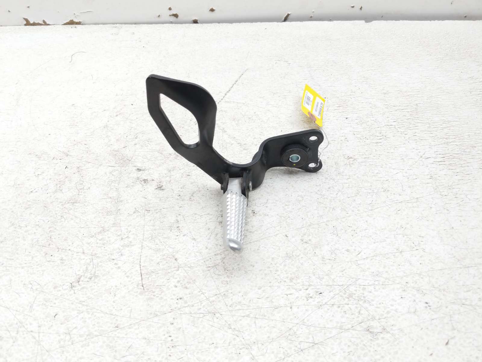 00-24 Suzuki DRZ400SM DRZ 400 Right Passenger Foot Peg