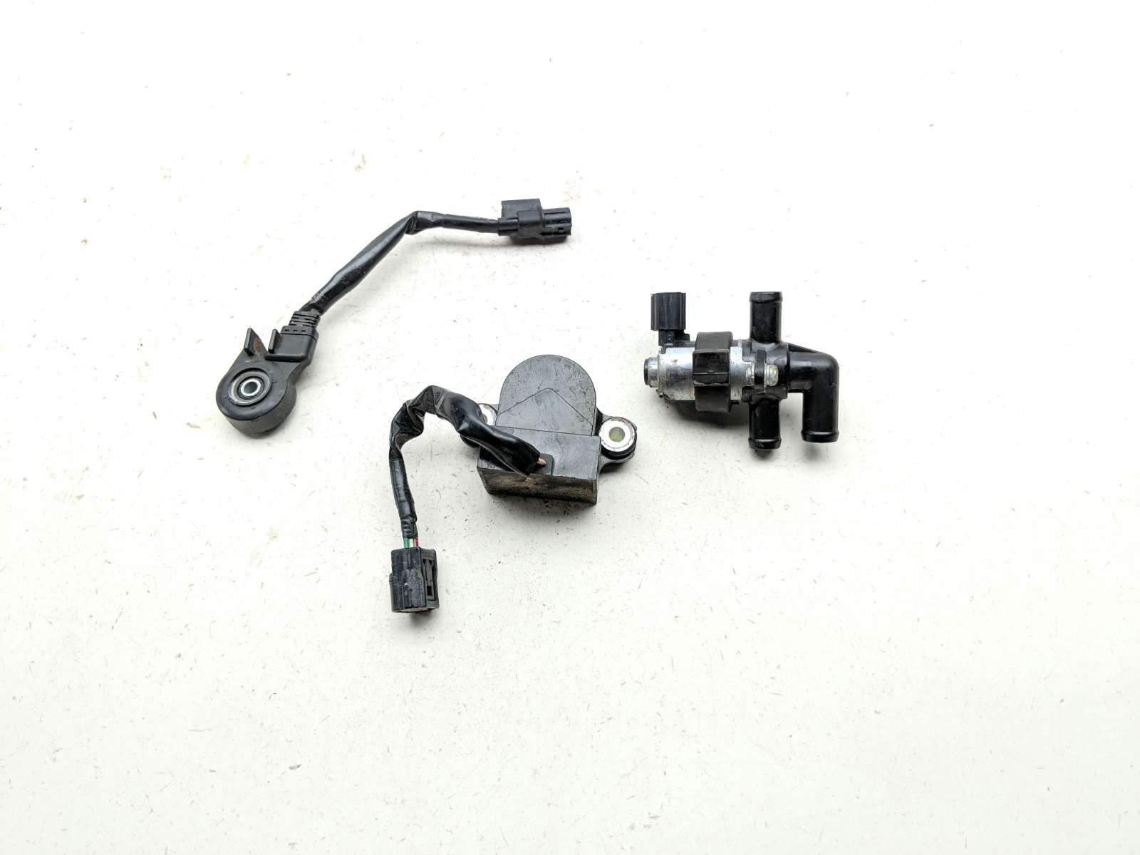 14 15 Honda Valkyire 1800 GL1800C Sensor Set Kickstand Tipover Air Valve