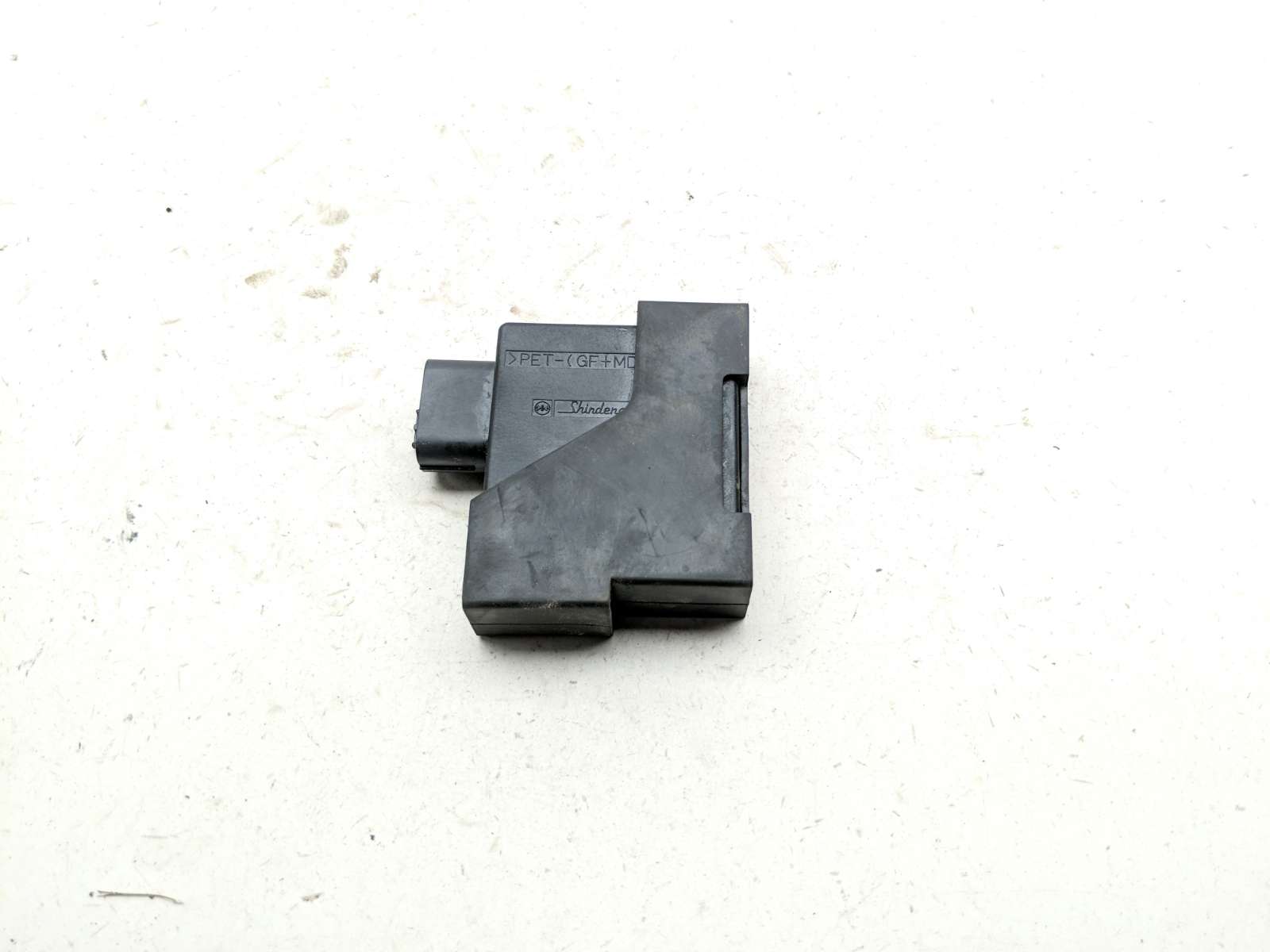 14 15 Honda Valkyire 1800 GL1800C Turn Signal Relay Module