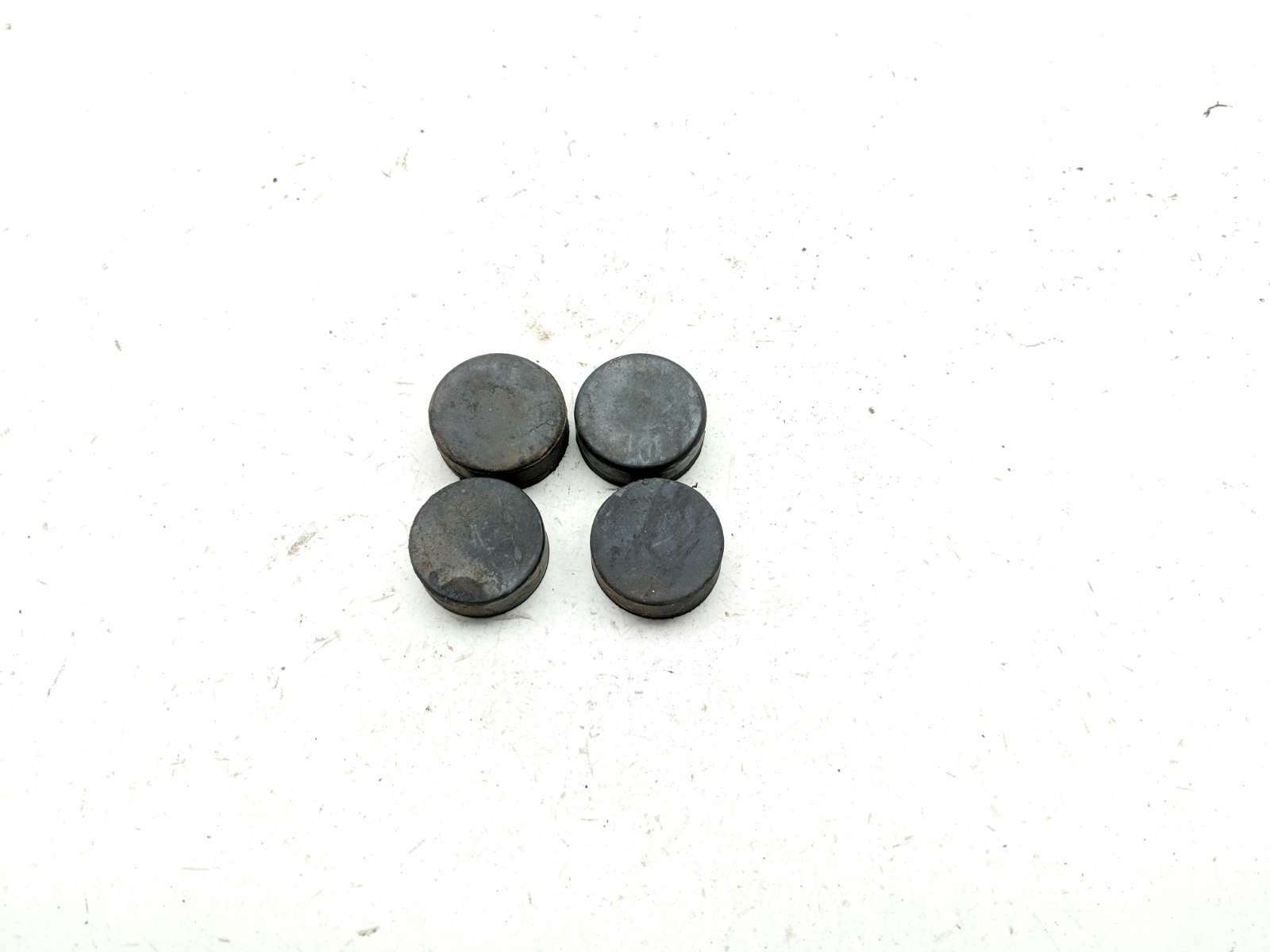 80-83 Suzuki GS1100 GS1100E Gas Fuel Tank Petrol Reservoir Rubber Mount Dampers