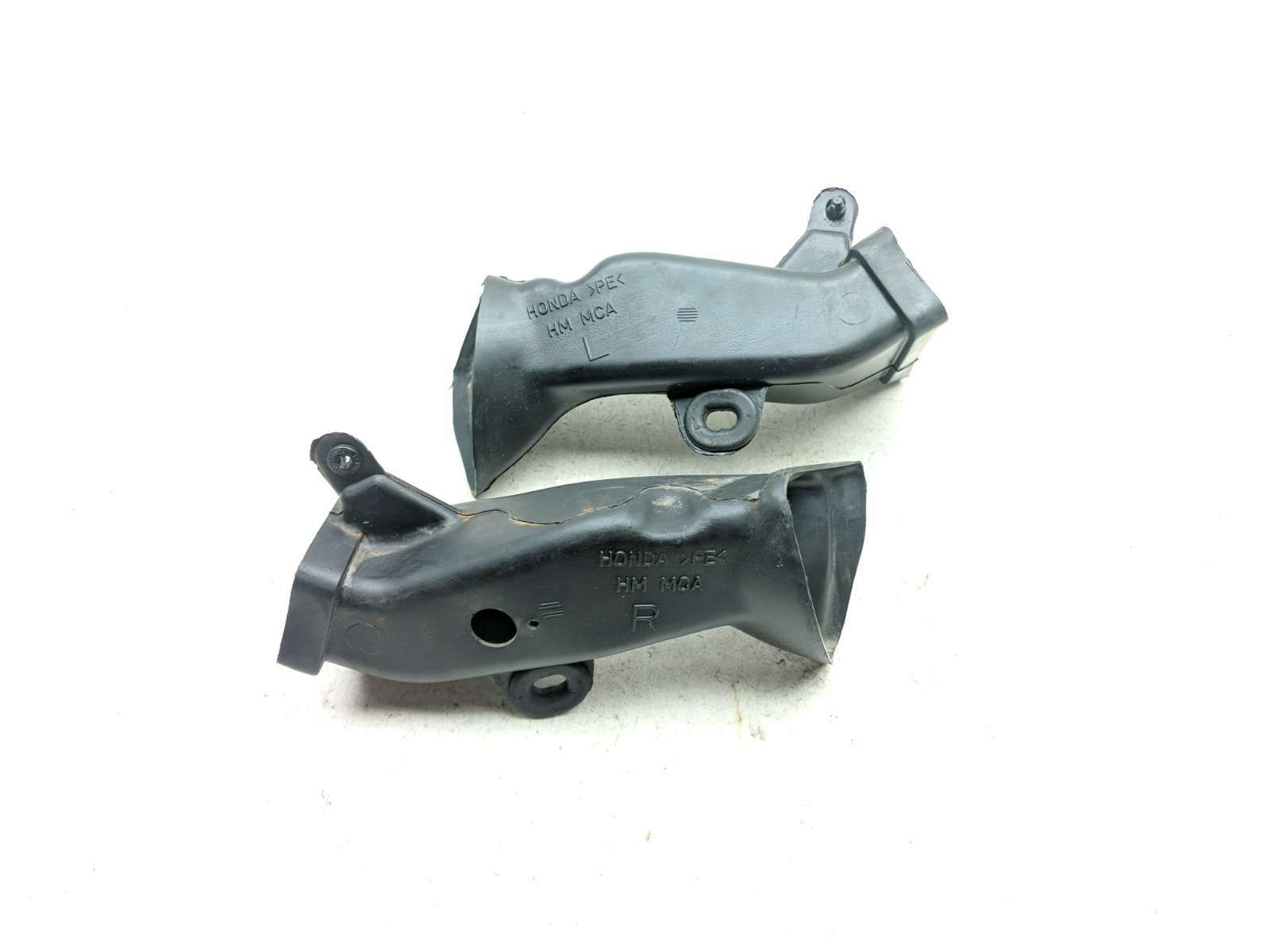 01-05 Honda Goldwing 1800 GL1800 Left Right Air Tube Intake Duct Tubes