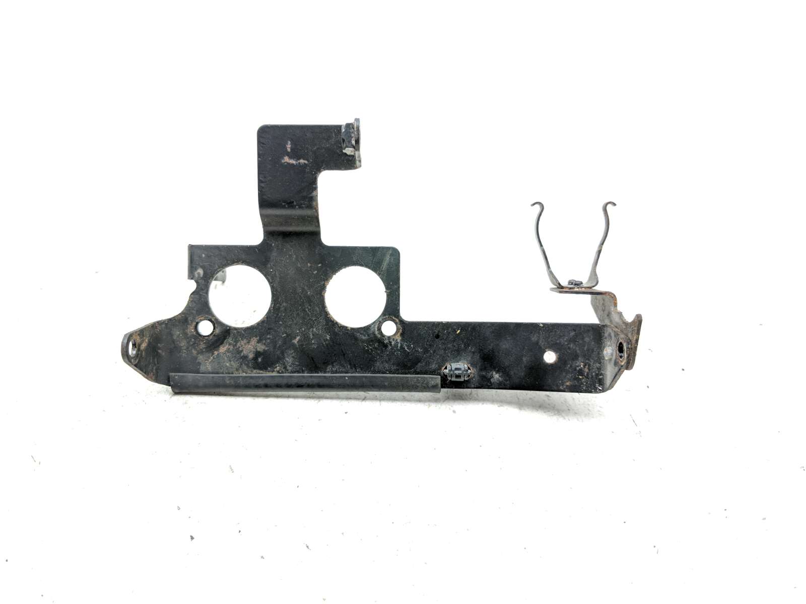 09-13 BMW R1200GS Frame Fuel Rail Mount Bracket Holder 7709306