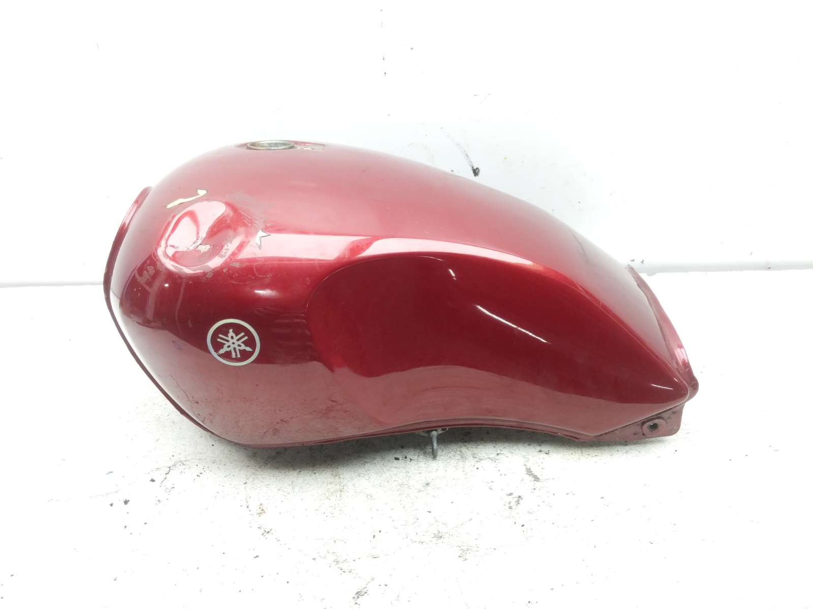 81-83 Yamaha Seca XJ 750 R Gas Fuel Tank Petrol Reservoir