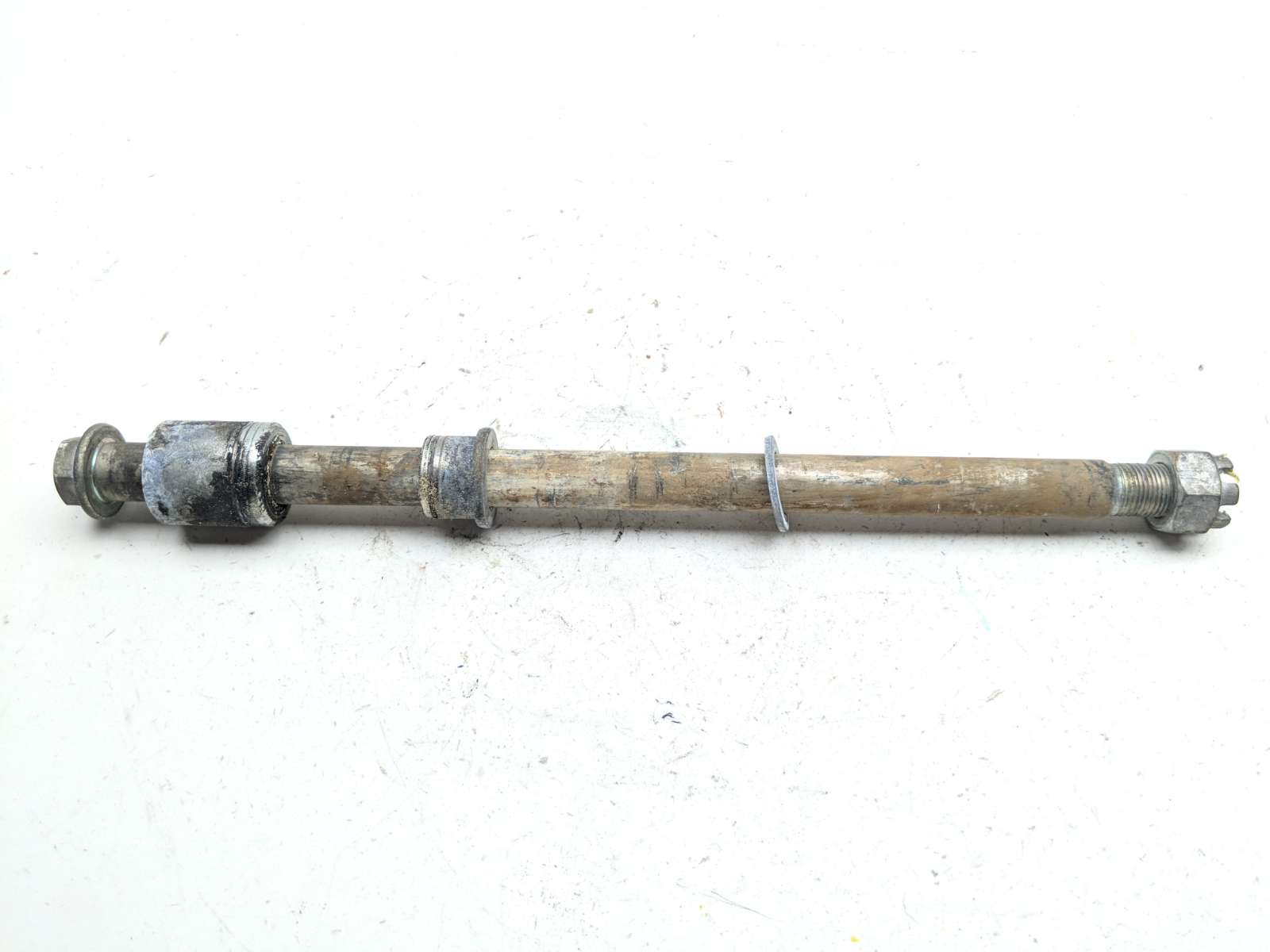 06-16 Kawasaki Vulcan 900 VN900C Rear Wheel Axle