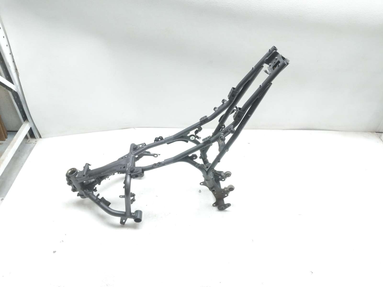 22-24 Yamaha YZF-R7 YZF R7 Main Frame Chassis STRAIGHT COD