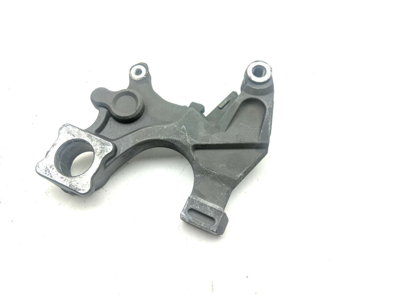 08 18 Suzuki Hayabusa GSX1300R Rear Brake Caliper Mount Bracket