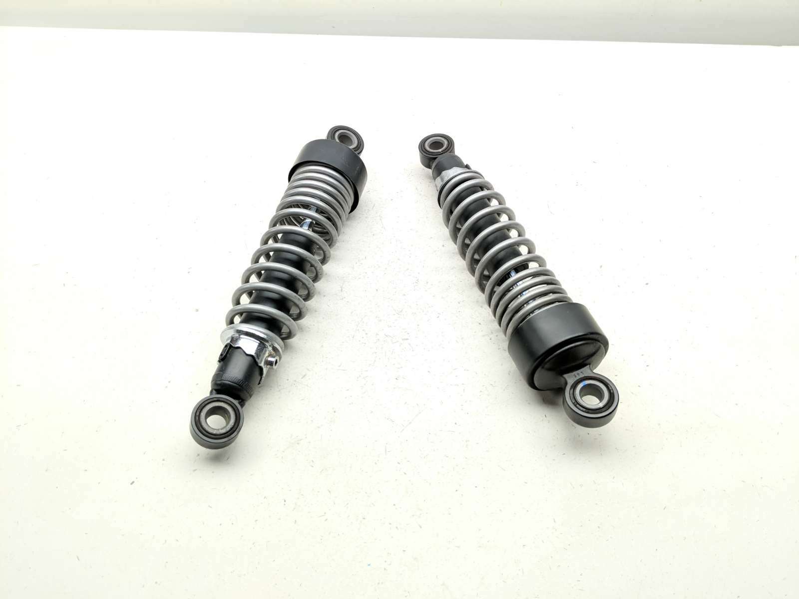 22 Triumph Street Twin Rear Suspension Shocks Pair Set
