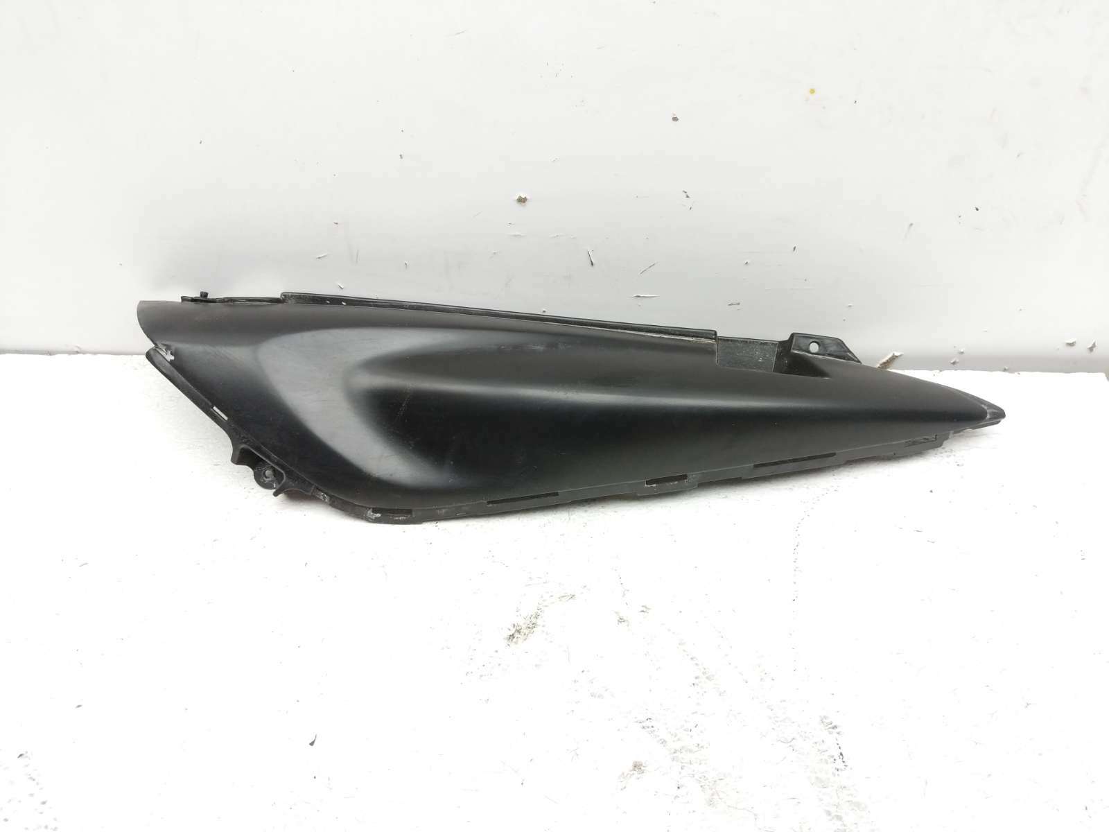 13 Suzuki DL650 V Strom Rear Left Cowl Trim Fairing Cover Panel