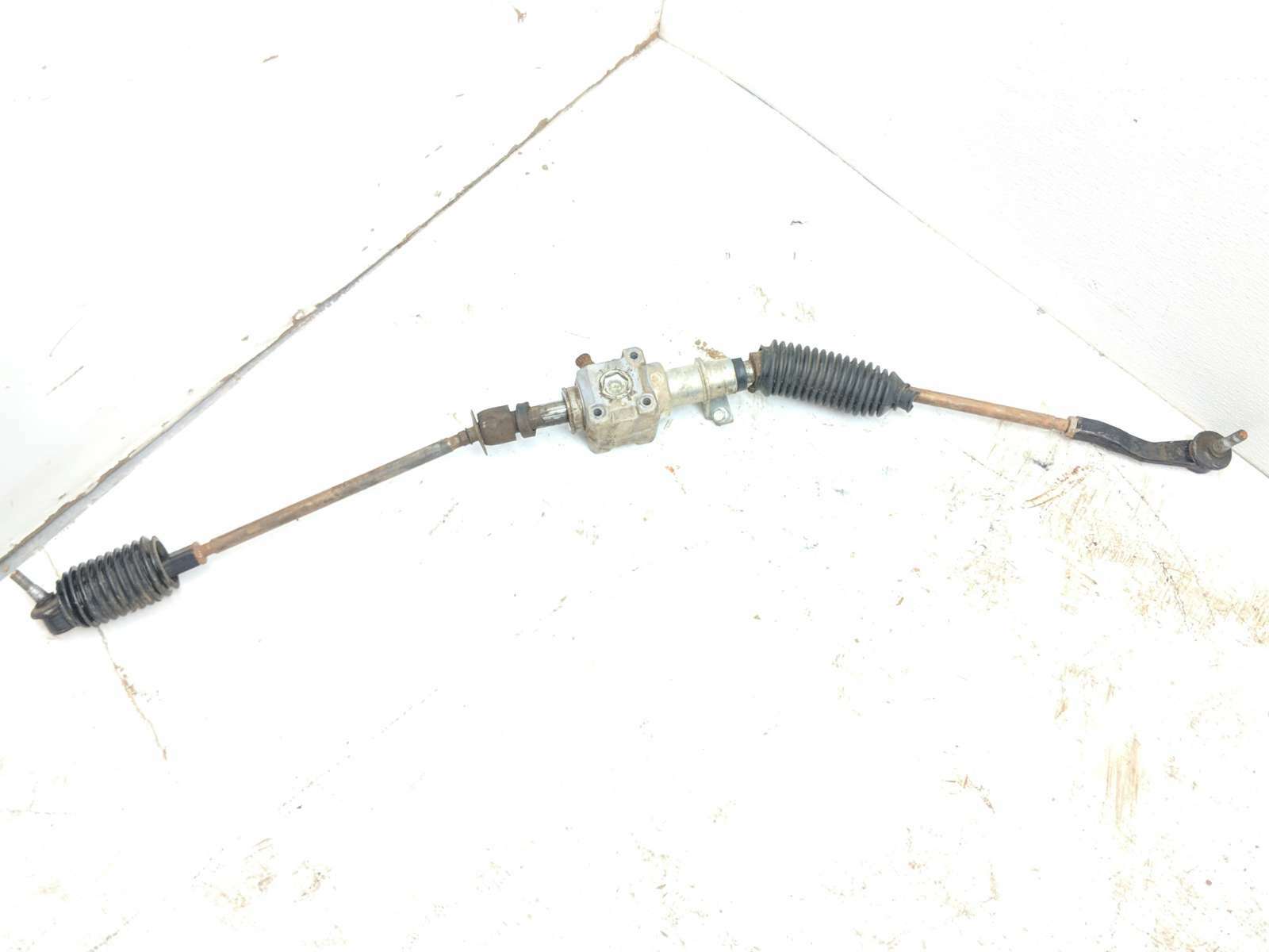 15 Polaris RZR S 900 Steering Rack And Pinion