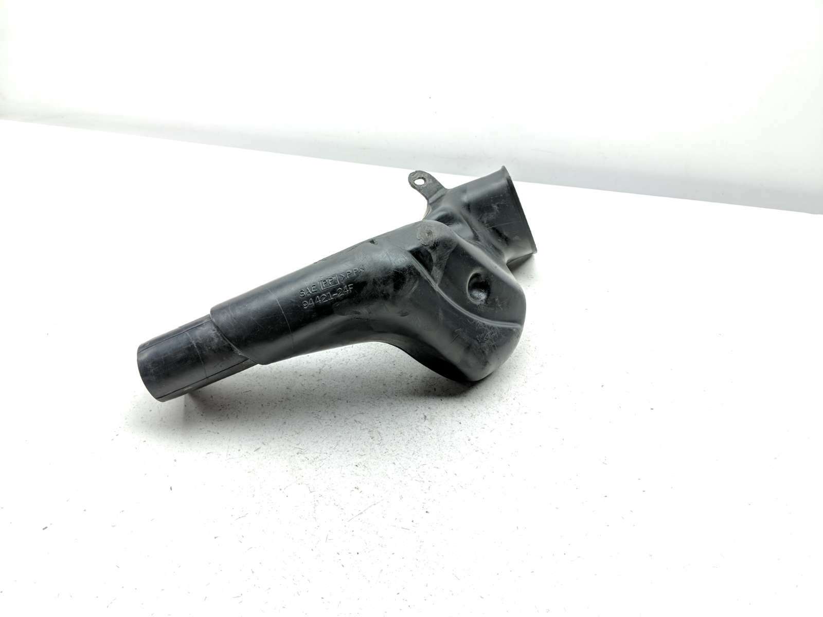 99-07 Suzuki Hayabusa GSX1300R Right Ram Air Intake Tube Duct 94421-24F