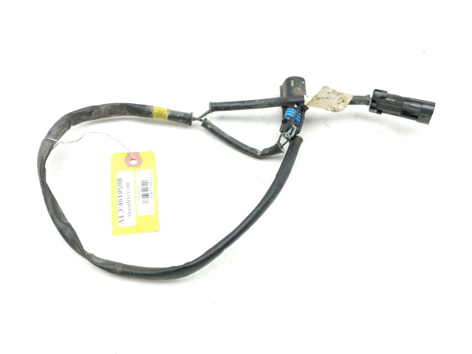 17-24 Harley FLHTCUTG Tri Glide Ultra Left Side Radiator Sub Wire Wiring Harness