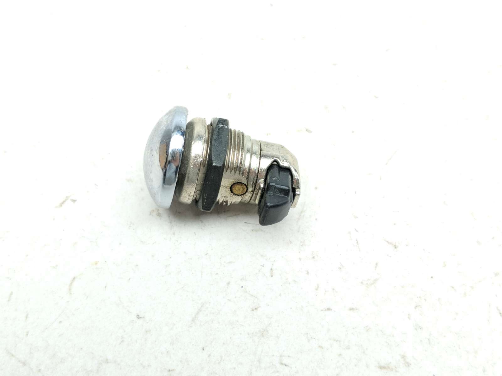 17-24 Harley FLHTCUTG Tri Glide Ultra Gas Fuel Tank Cover Cap Lid Latch