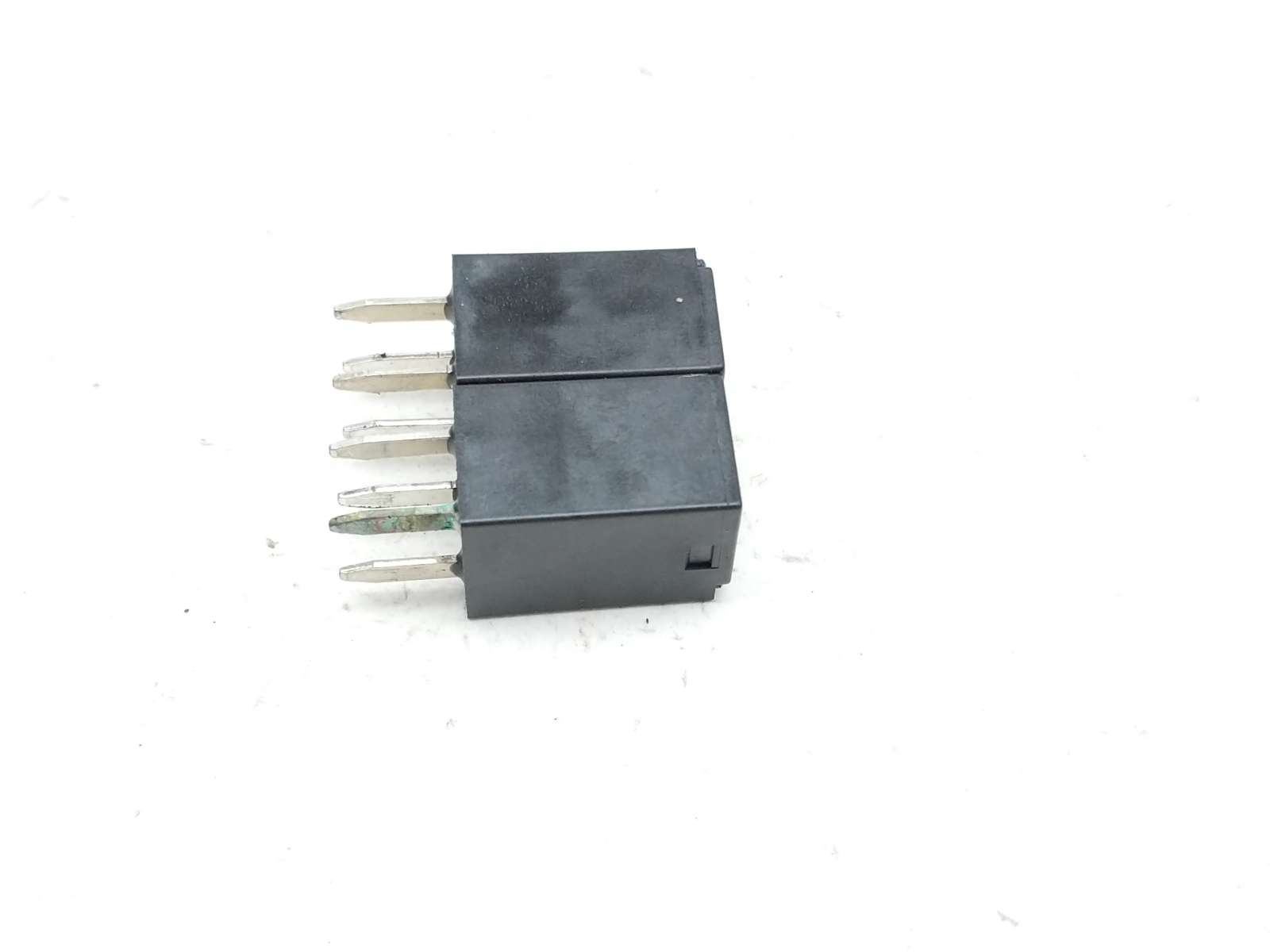 17-24 Harley FLHTCUTG Tri Glide Ultra  Relay 303-1AH-S-R1  PA6T-GF30