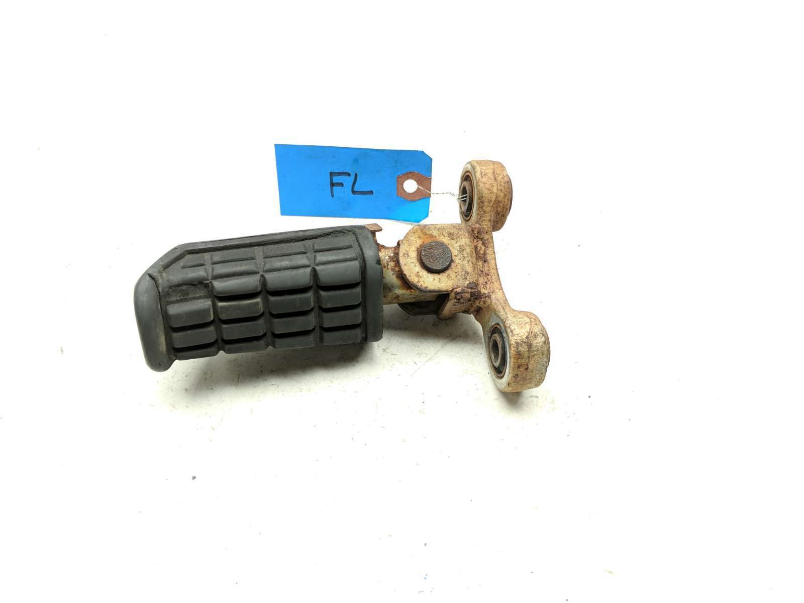 86 87 Yamaha Fazer 700 FZX700 Front Left Driver Foot Peg