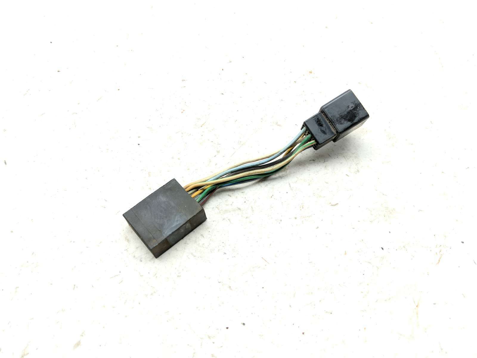 86 87 Yamaha Fazer 700 FZX700 Small Sub Wiring Harness Loom Relay Module