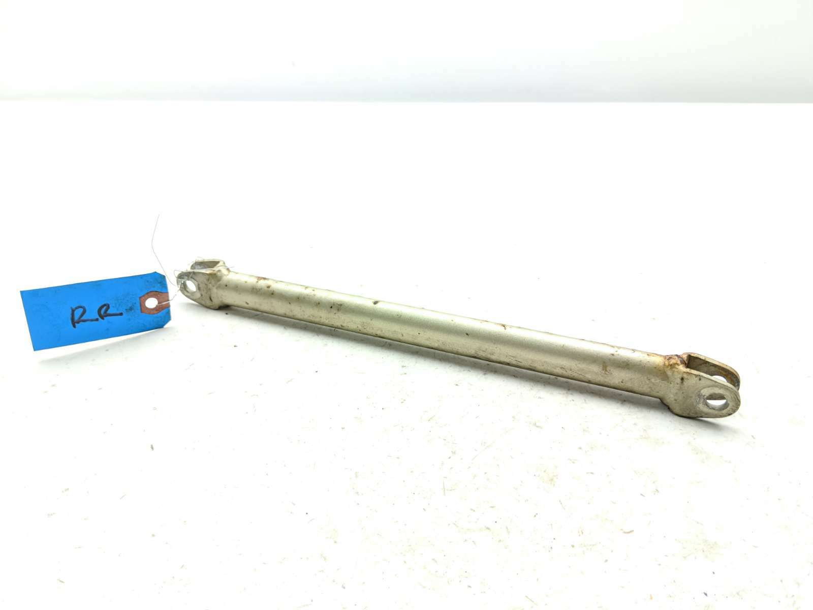 86 87 Yamaha Fazer 700 FZX700 Right Rear Brake Bar Rod Linkage Bracket
